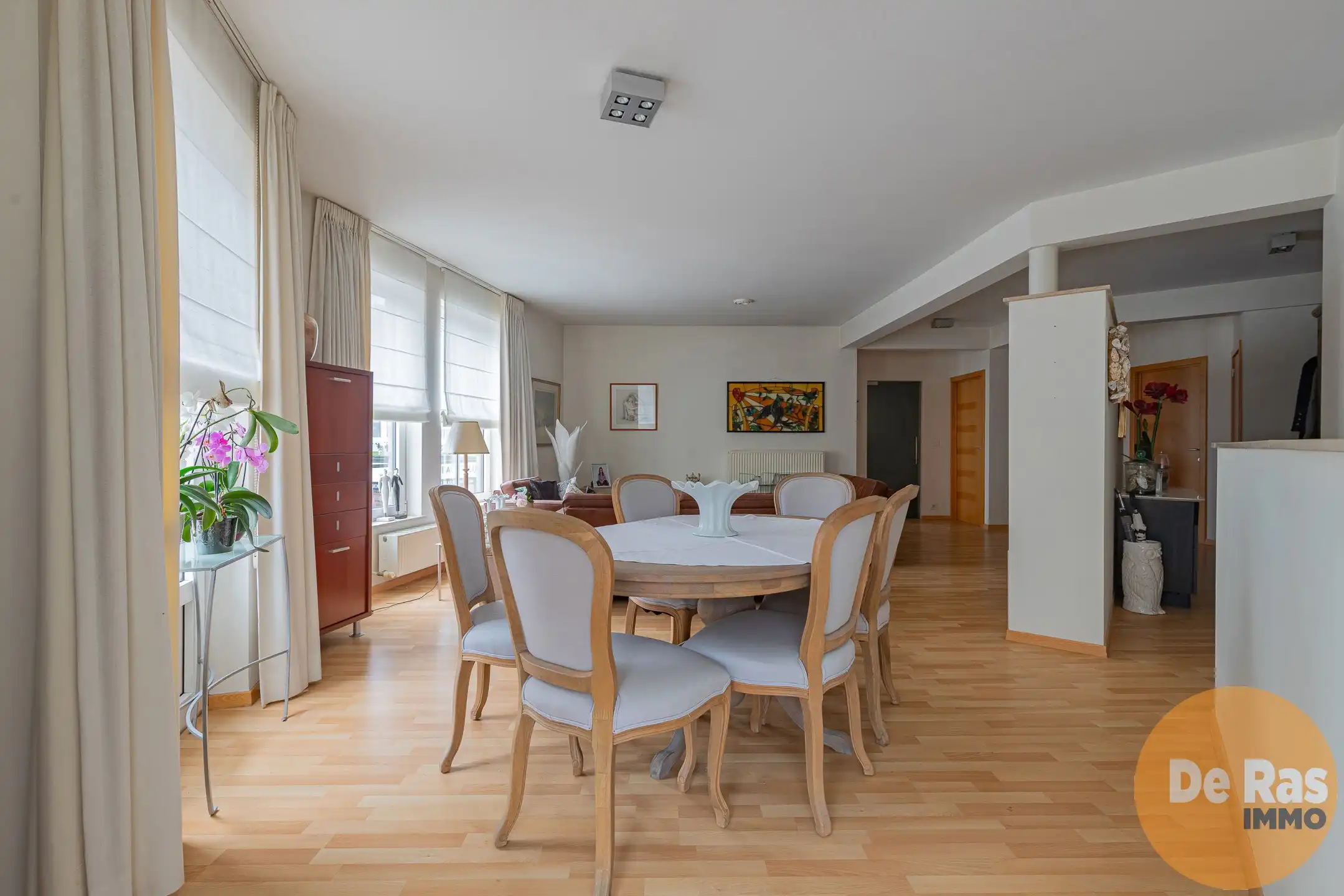 WETTEREN - Instapklaar appartement met 2 kamers in centrum foto 2