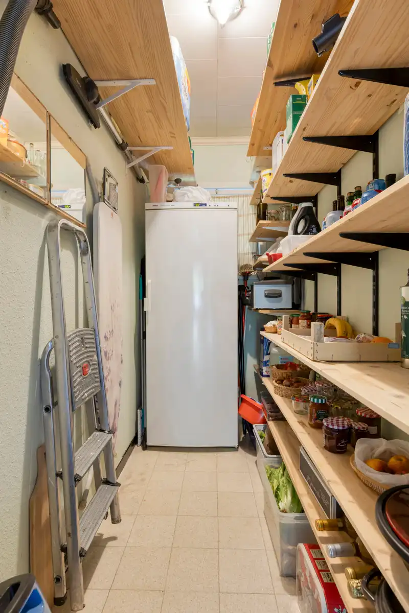 Leemans Immobiliën presenteert u deze charmante, instapklare bungalow, ideaal gelegen in het gegeerde Asse.  foto 16