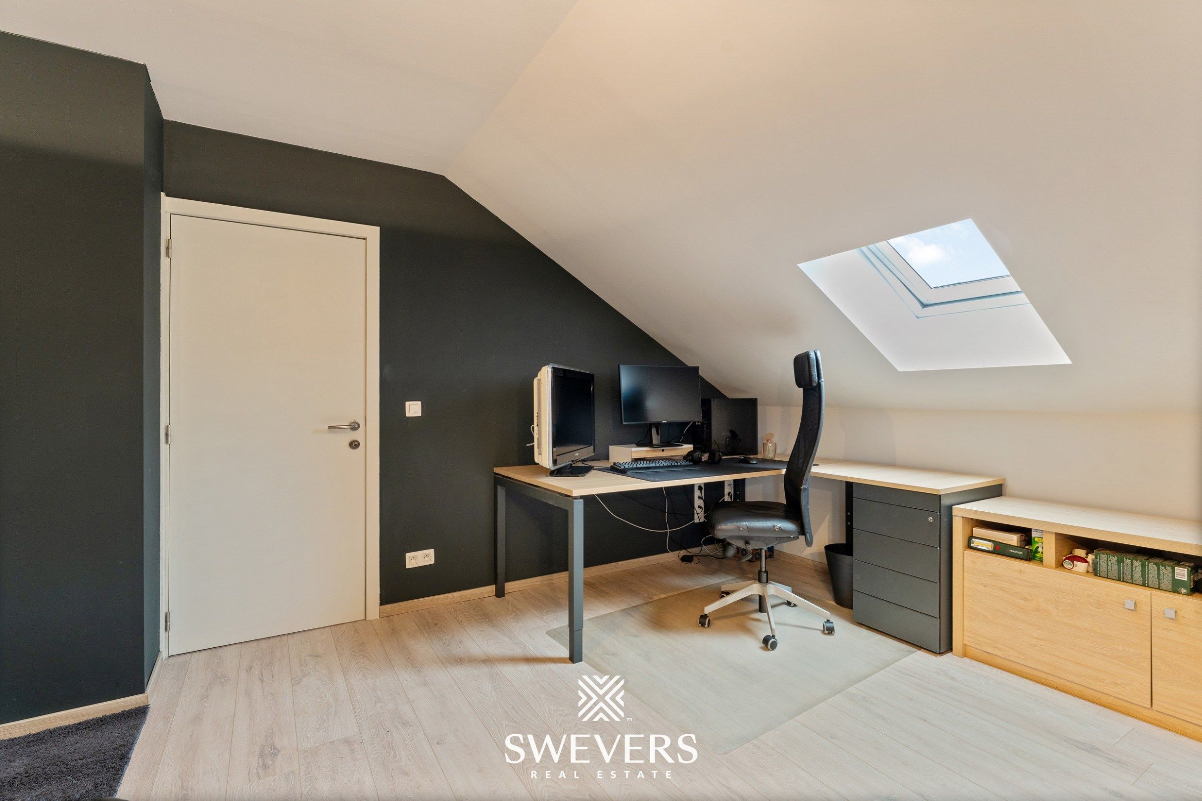 Ruime instapklare woning (248 m²) met hoogwaardige afwerking en zonnige tuin foto 14