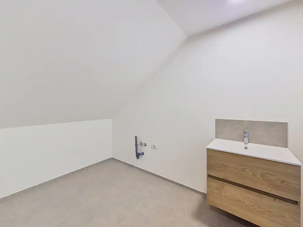 Nieuwbouwwoning met 3 slpk en polyvalente ruimte foto 17