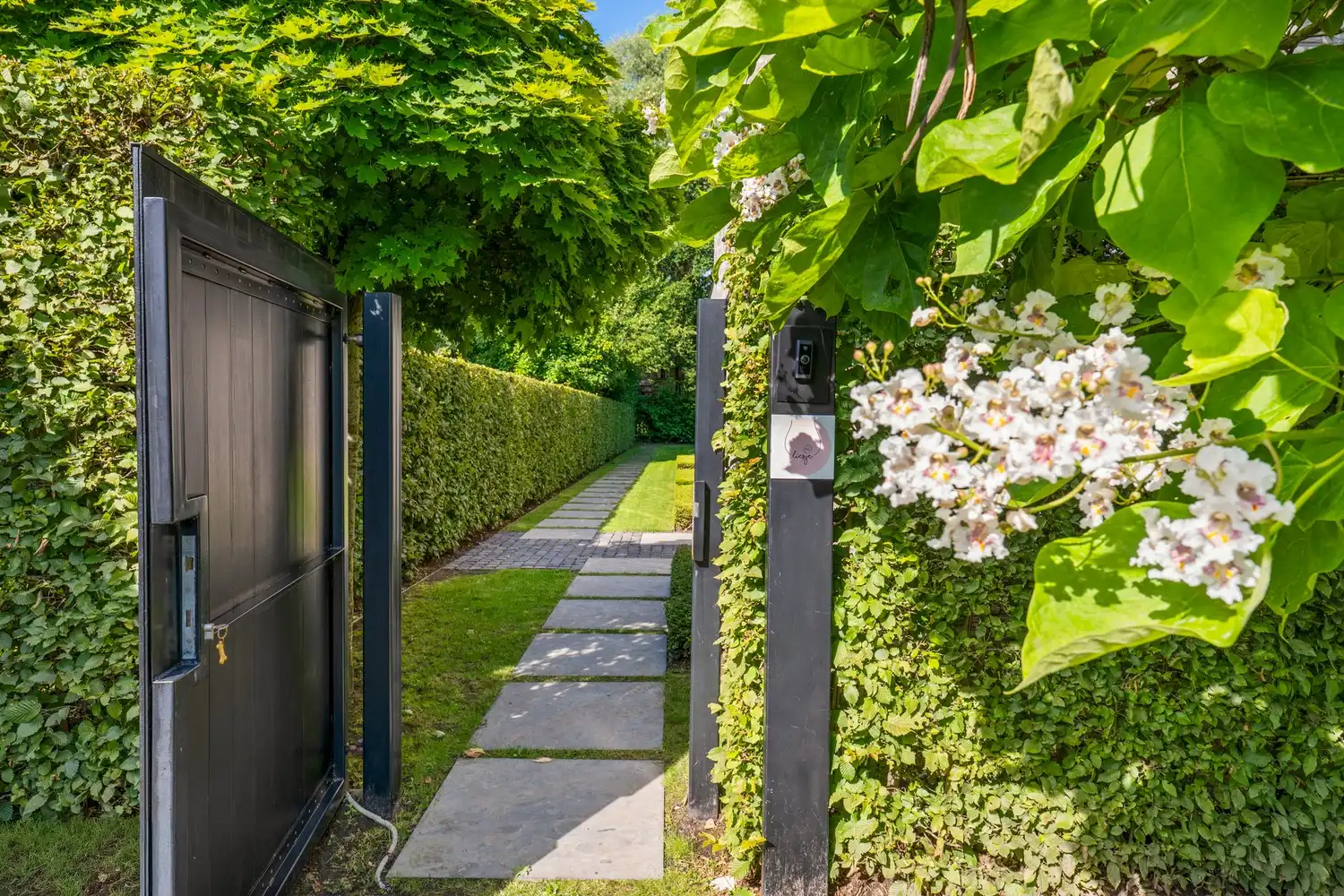 Energiezuinige villa met zwembad, wellness en praktijkruimte op een perceel van 998 m² te Putte foto 22