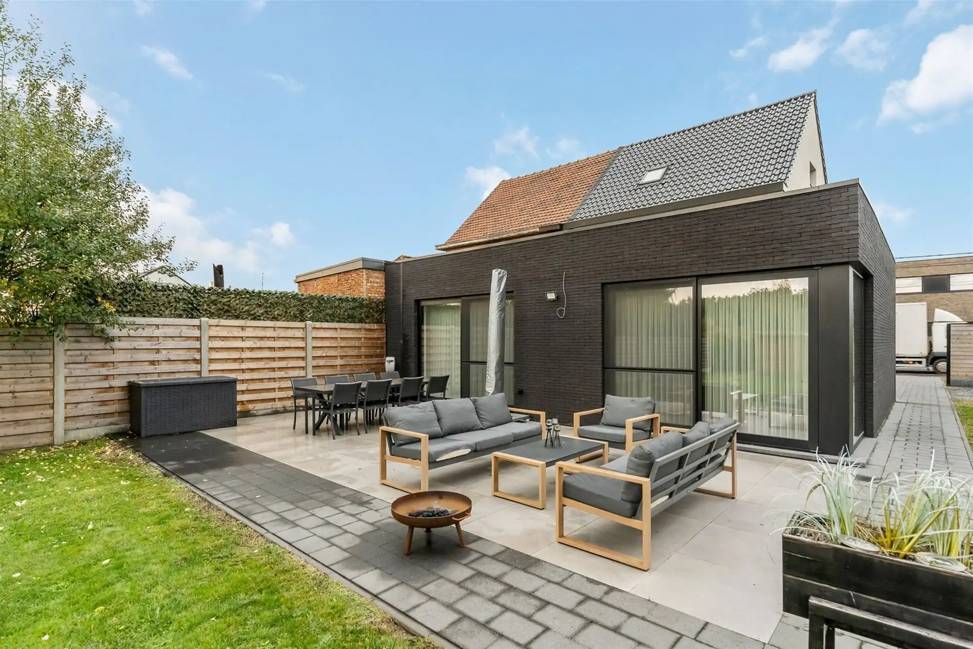 UITERST KNAP GERENOVEERDE WONING MET 3-4 SLAAPKAMERS OP EEN PERCEEL VAN 12A48CA TE BEVERLO foto 24