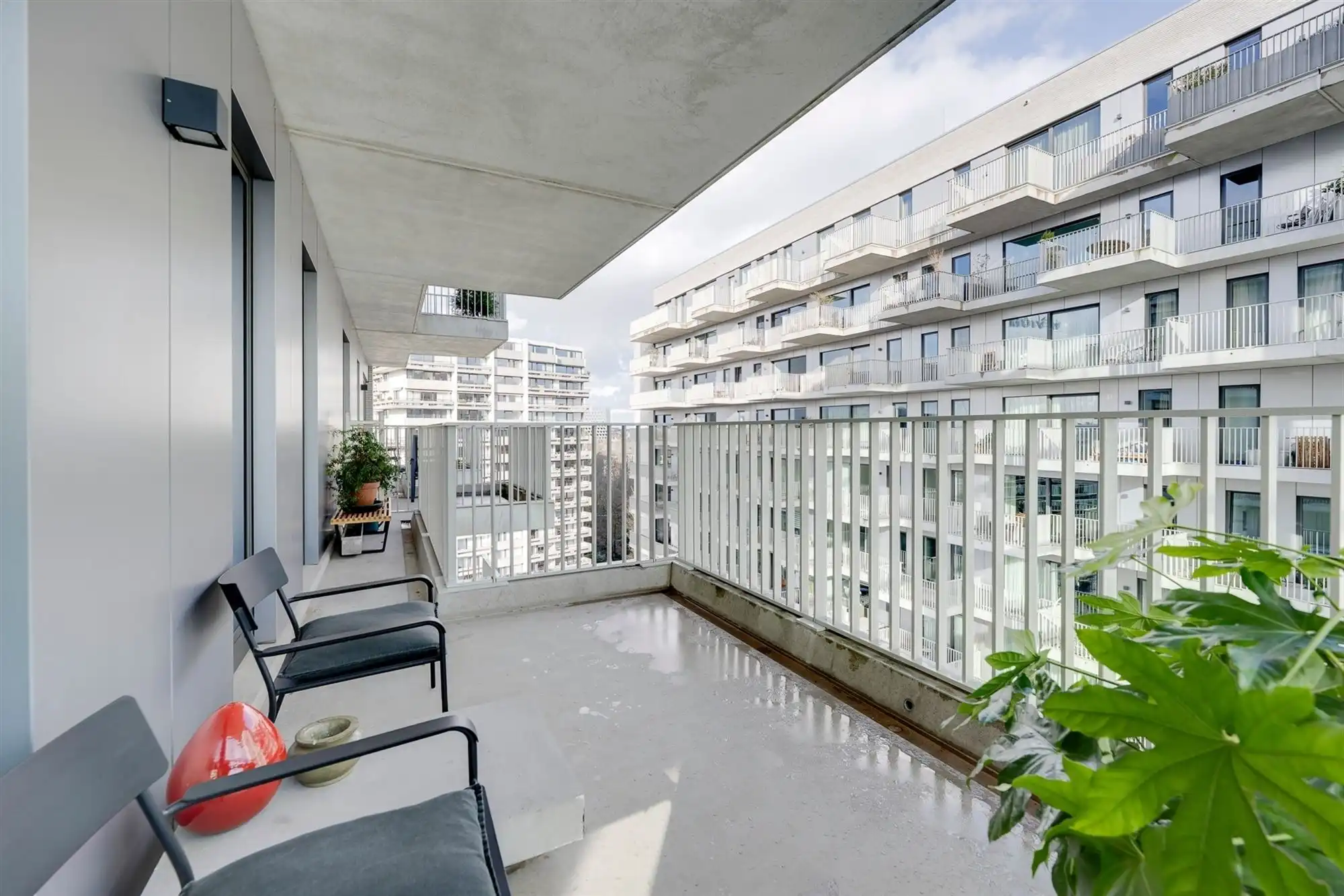 Recent appartement met unieke vergezichten foto 5