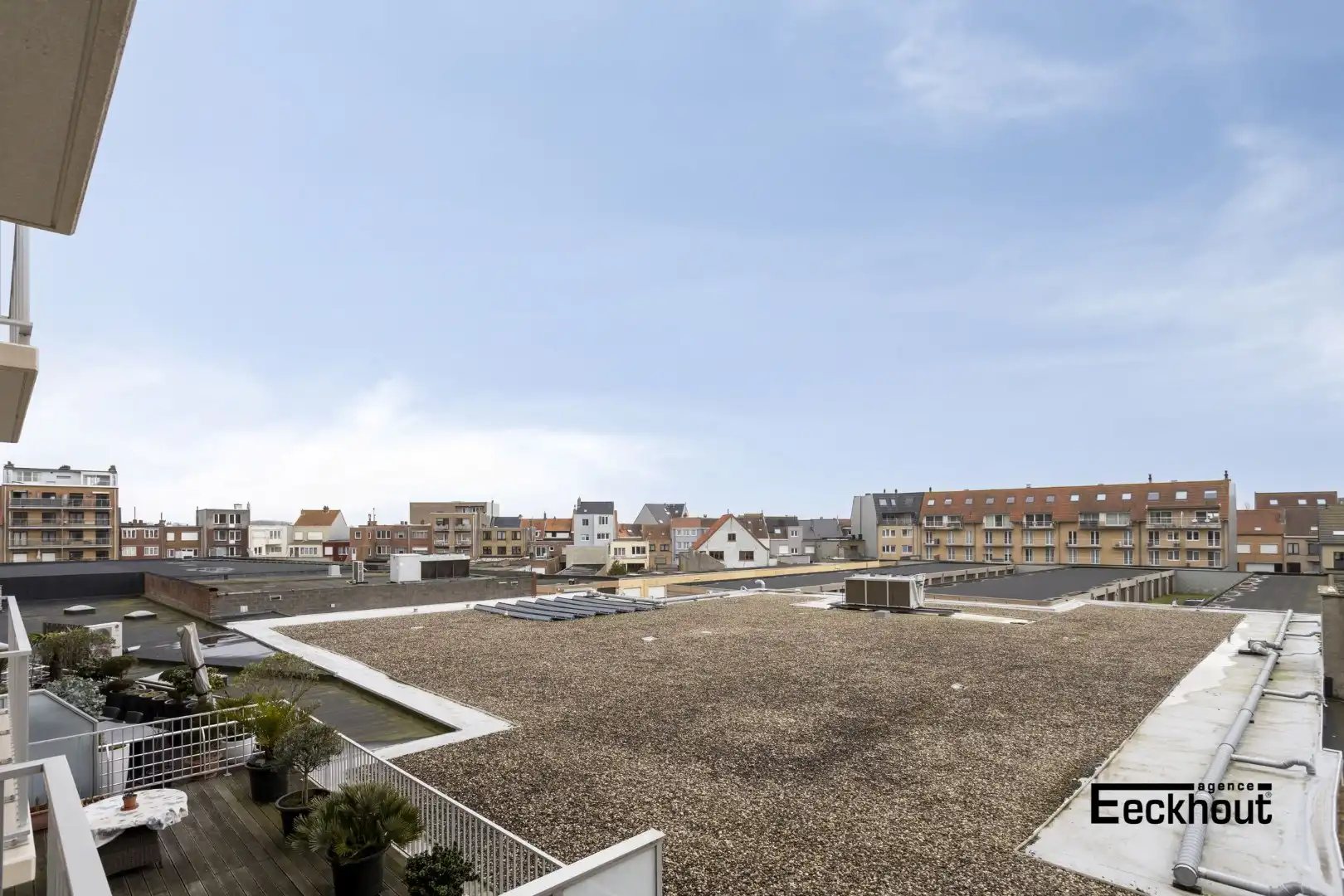 Prachtig appartement met 3 slaapkamers en zicht op de Bredense duinen foto 8
