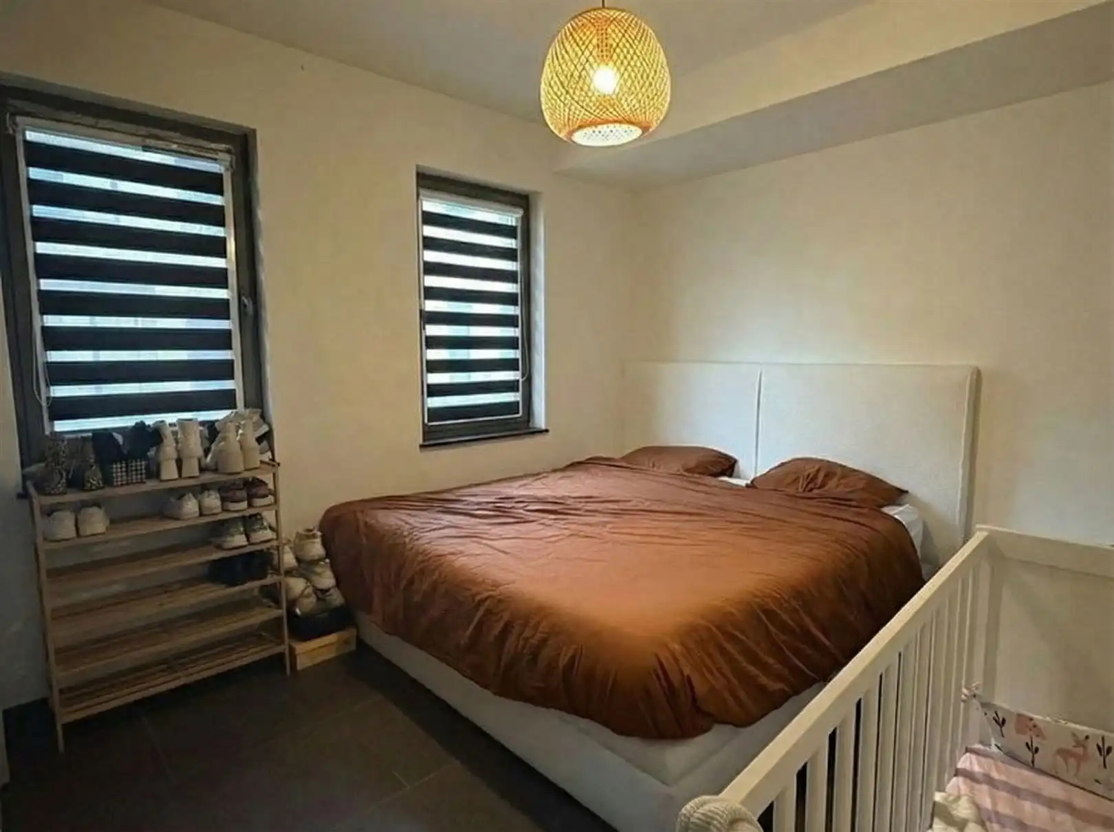 Gelijkvloers appartement met terras en 2 autostaanplaatsen foto 7