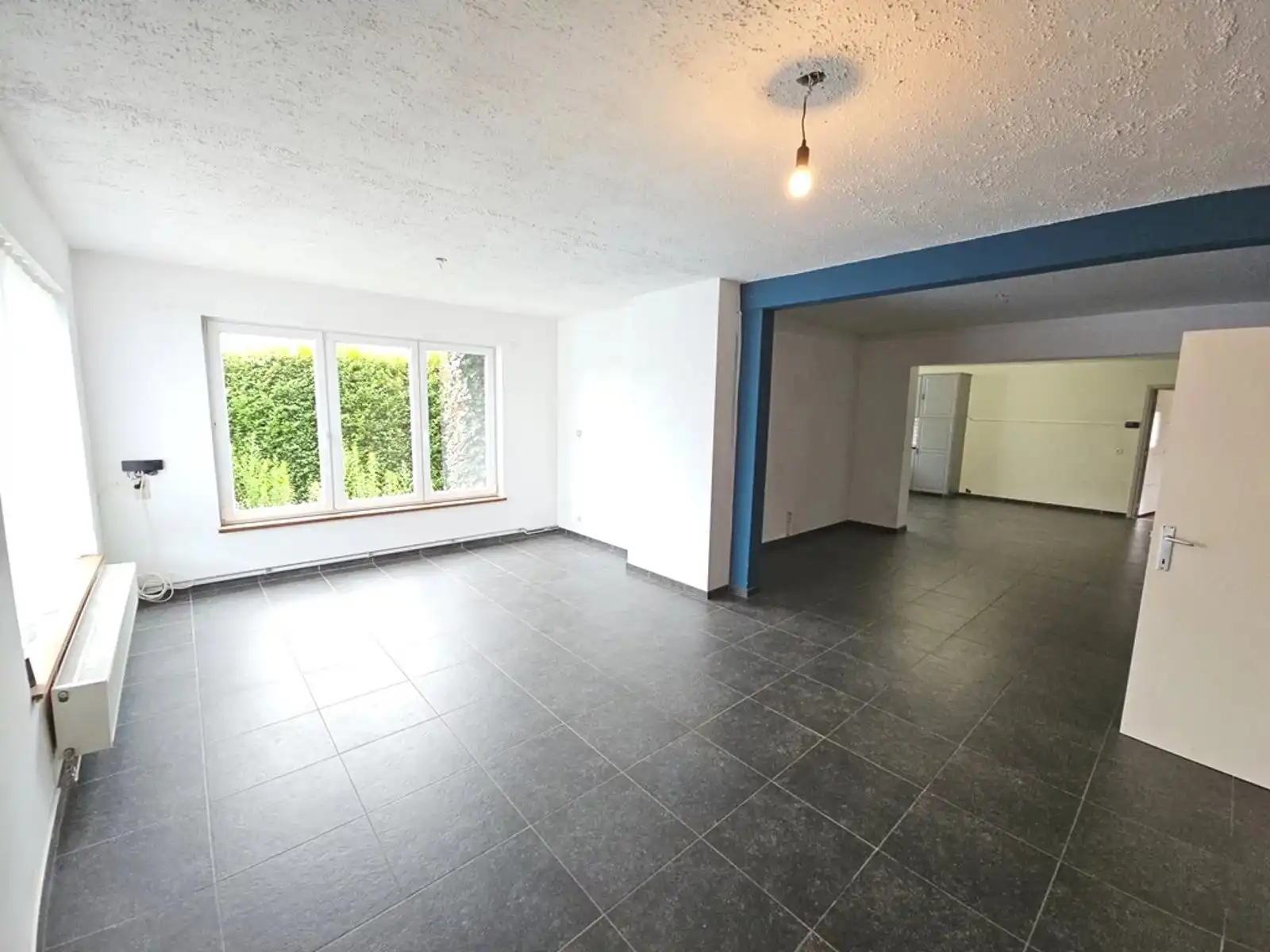 Charmante gelijkvloerse woning in een rustige residentiële omgeving. foto 3