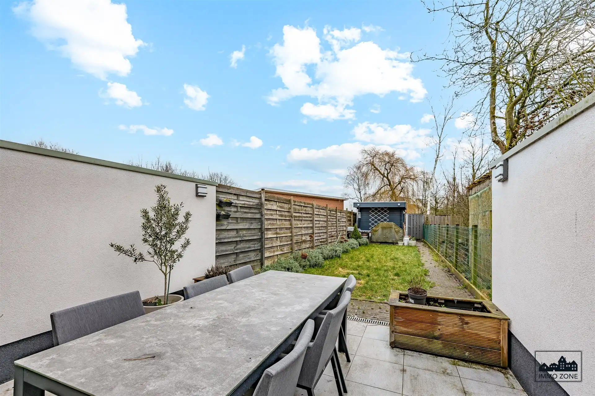 Instapklare woning met 3 slaapkamers en achteruitweg  foto 5