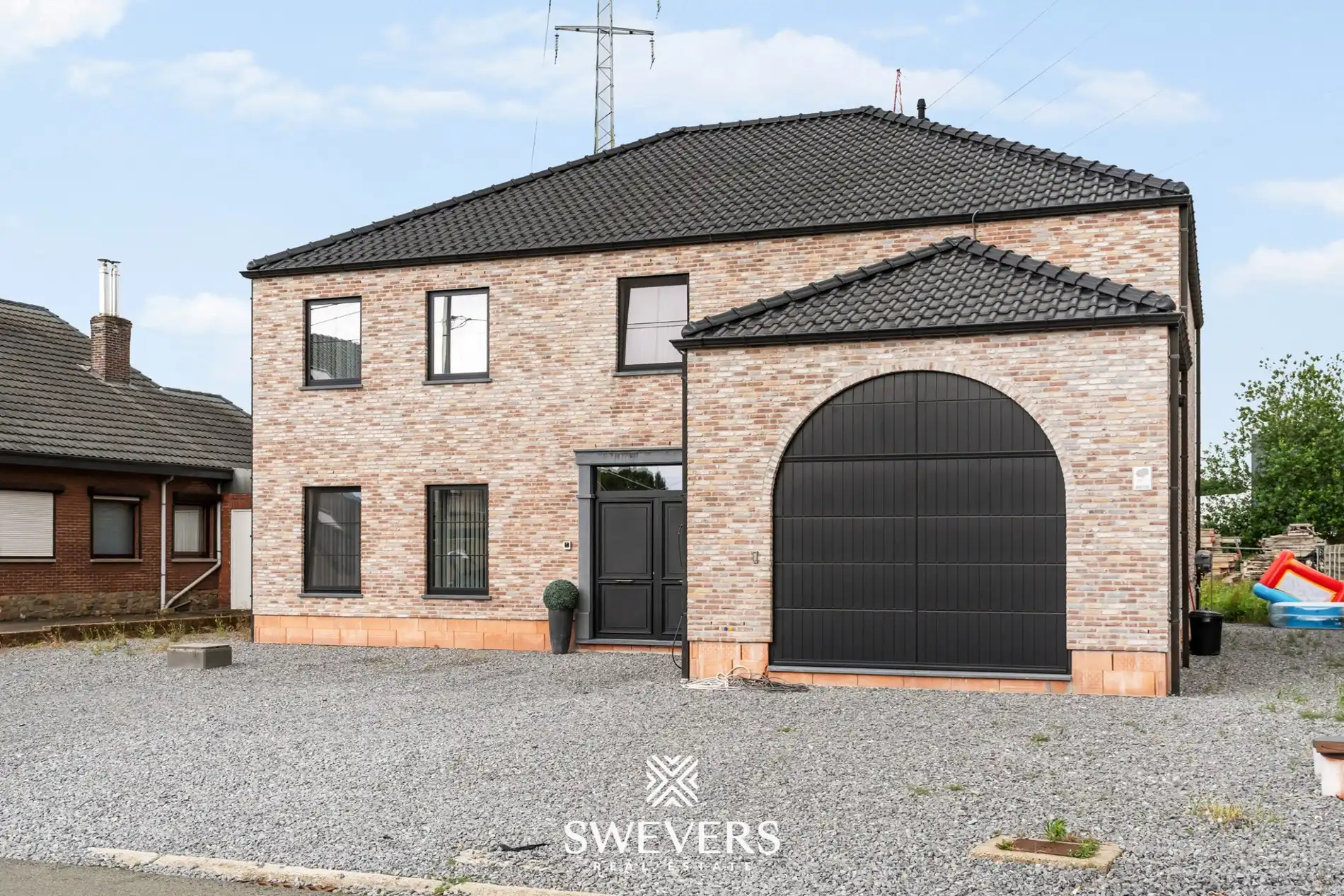 Ruime recente woning ( 314m²) op 6 are 80 ca in Paal  foto 45