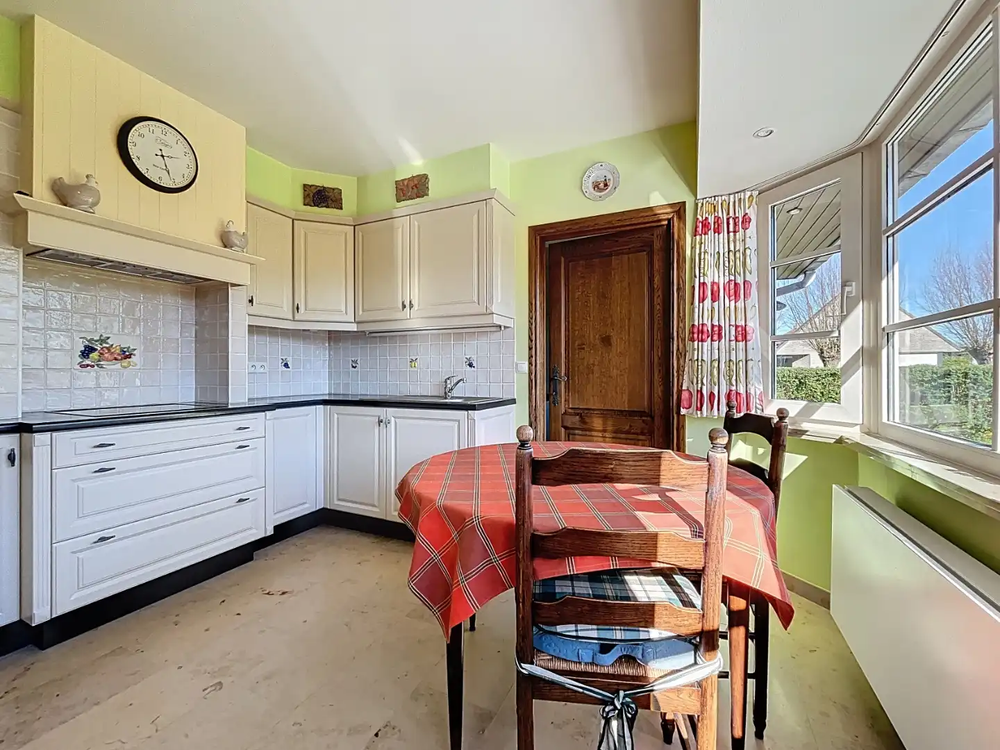 Instapklare villa op rustige topligging foto 6