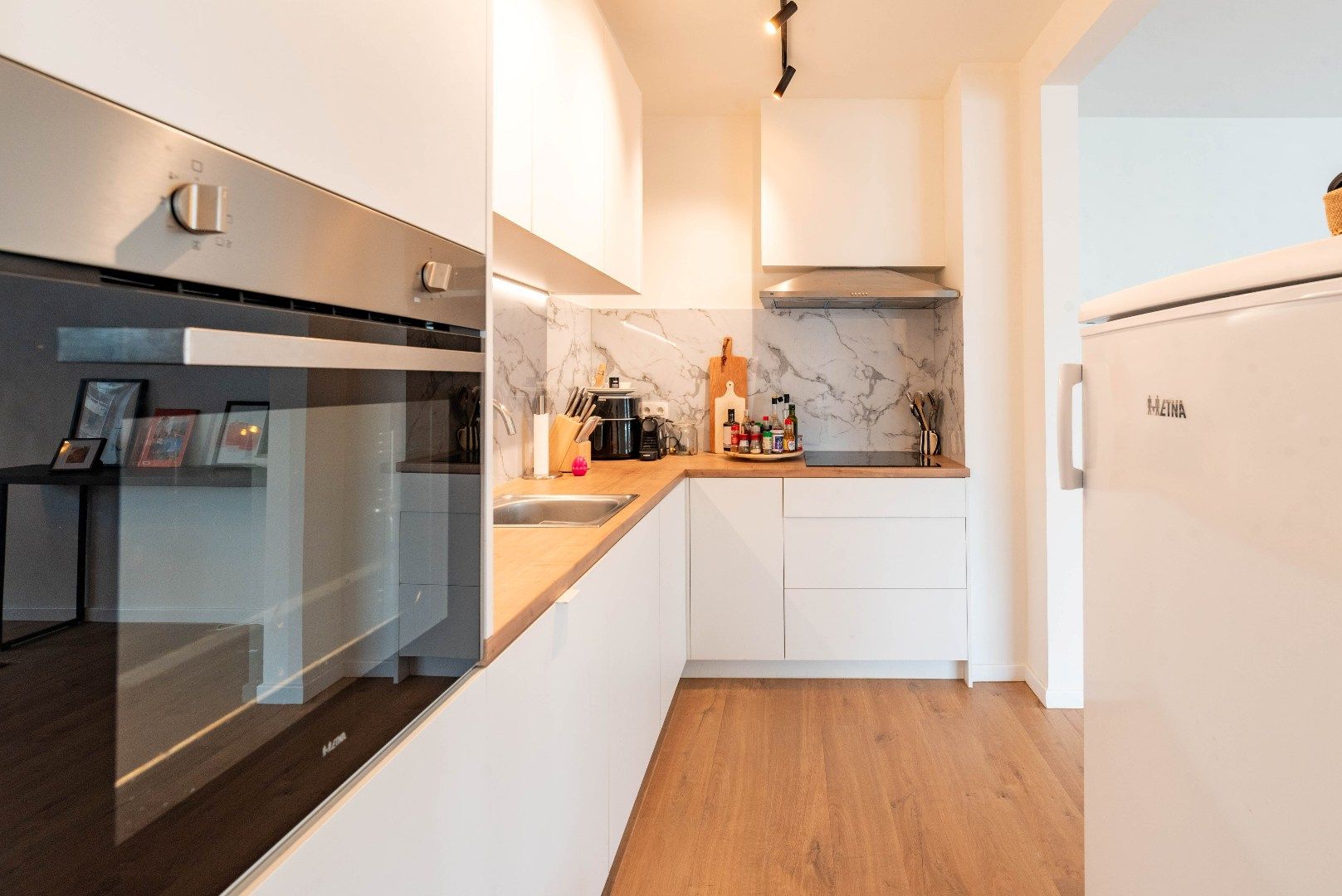 Luxueus gerenoveerd appartement foto 6