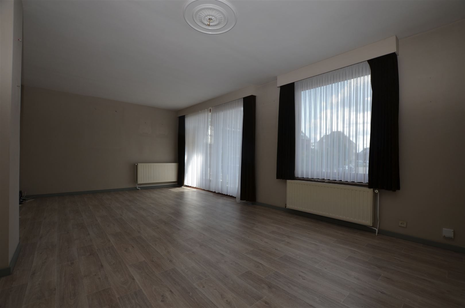 Gelijkvloers appartement met 2 slaapkamers in Hasselt foto 3