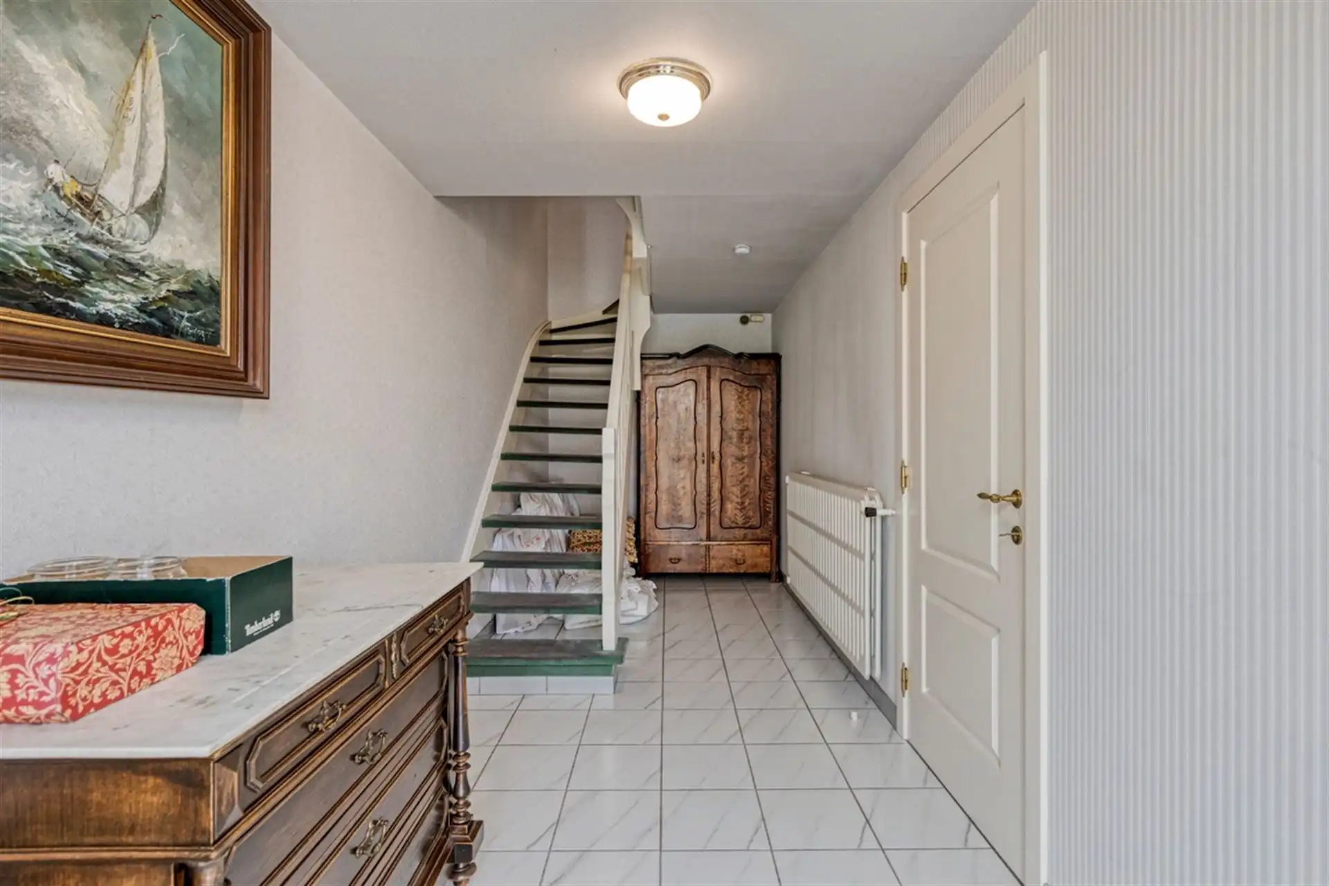 Ruime, instapklare woning met 4 slpks en lage EPC score! foto 2