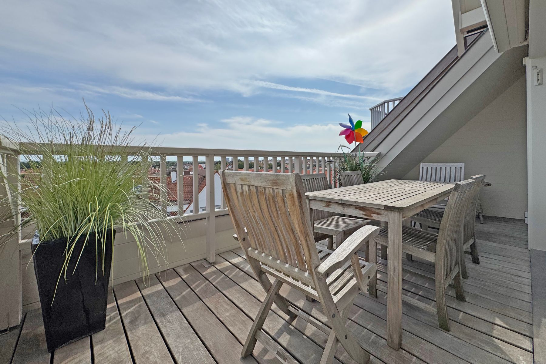Gemeubeld Penthouse in het hart van het Zoute foto 17