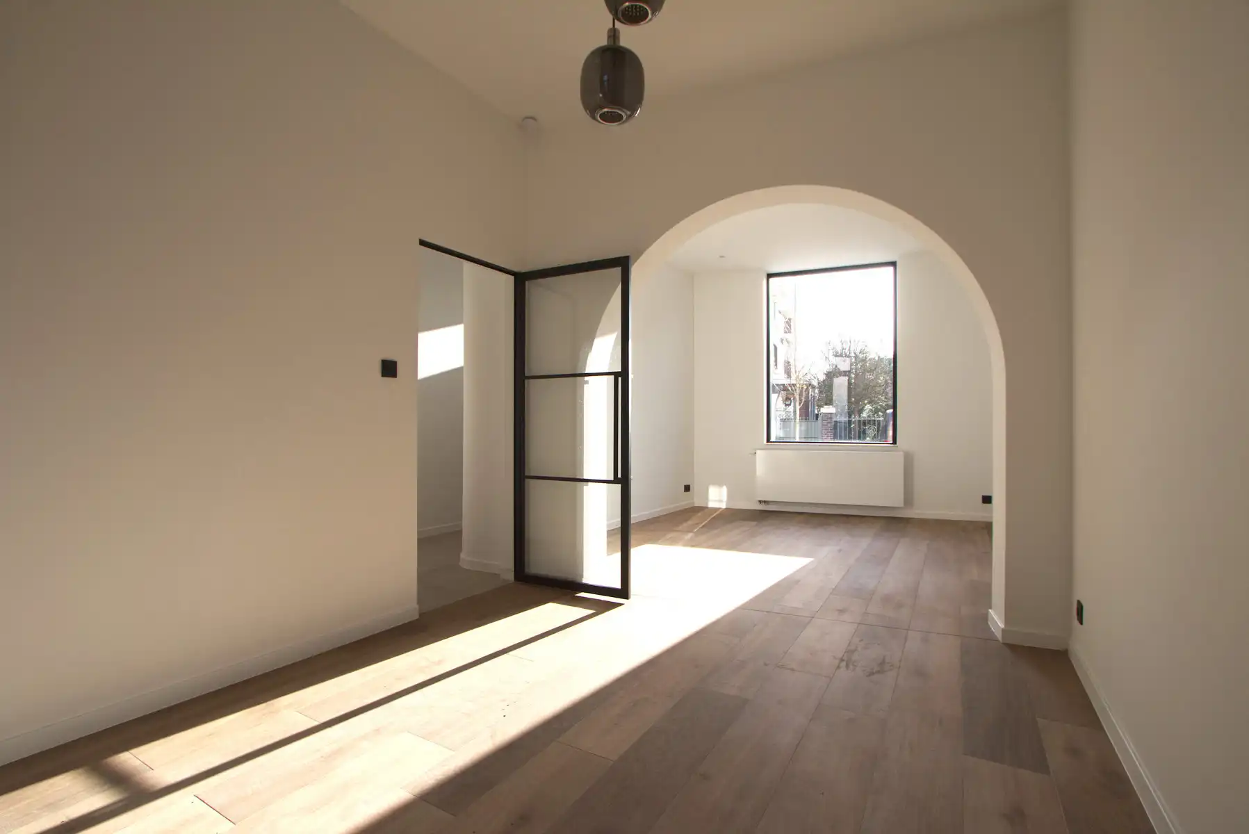 WONING - RENOV - 3 SLK - TERRAS - TUIN - PARKING - CENTRUM foto 5