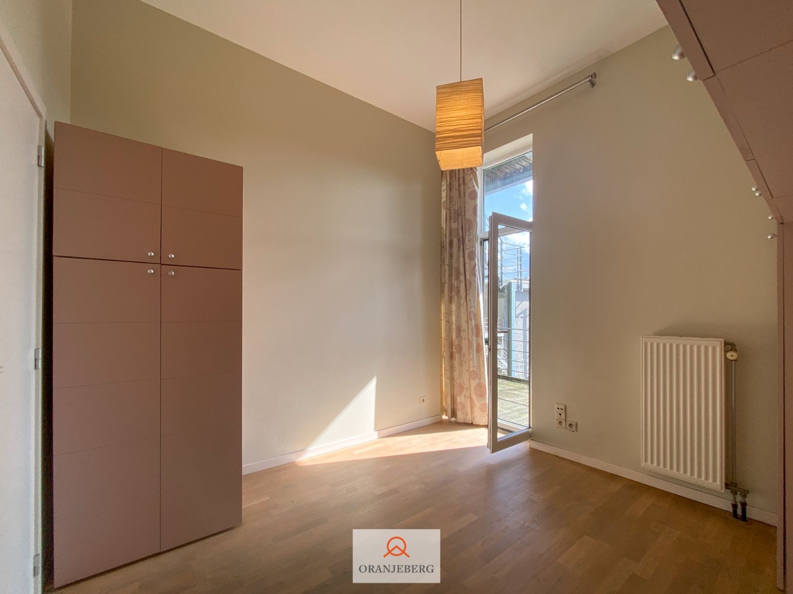 Mooi 2 slaapkamerappartement met uniek terras en autostaanplaats aan de Zuid foto 17