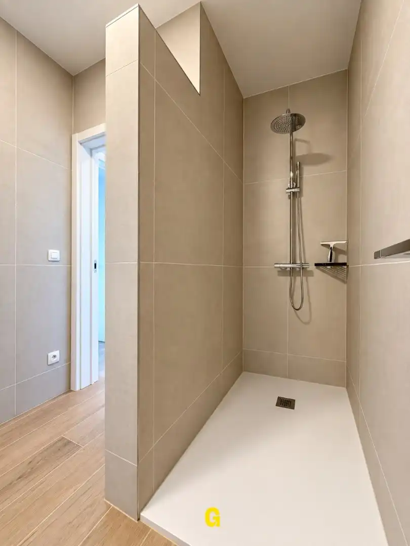 Nieuwbouwappartement met 2 slaapkamers, ruim terras, standplaats en berging te Munsterbilzen - Label A foto 25