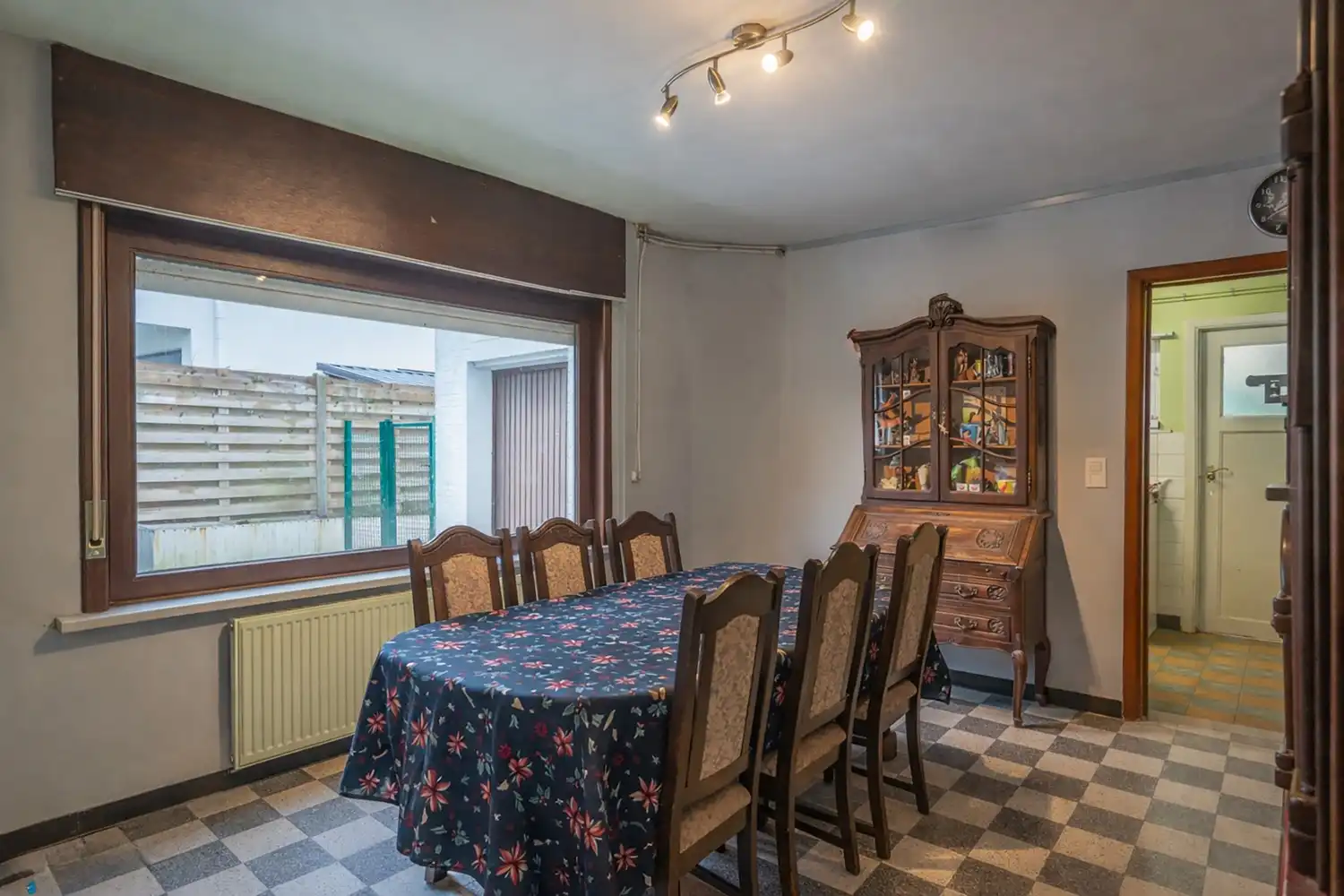 Te renoveren woning met 3 slpkrs en garage in Bonheiden foto 6
