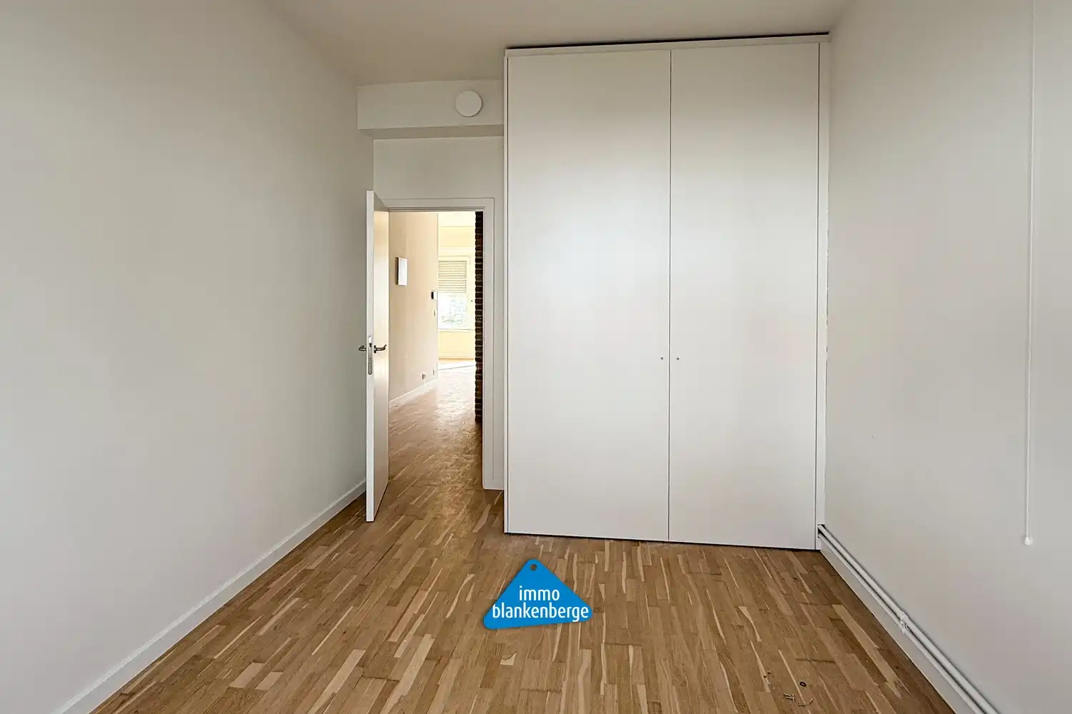 Stijlvol gerenoveerd appartement op toplocatie in Blankenberge foto 8