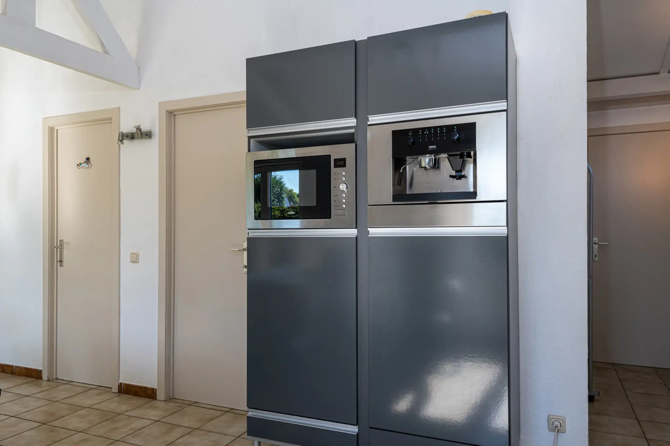 Charmant duinenhuisje aan natuurreservaat – 2 slaapkamers, tuin & parking. foto 8