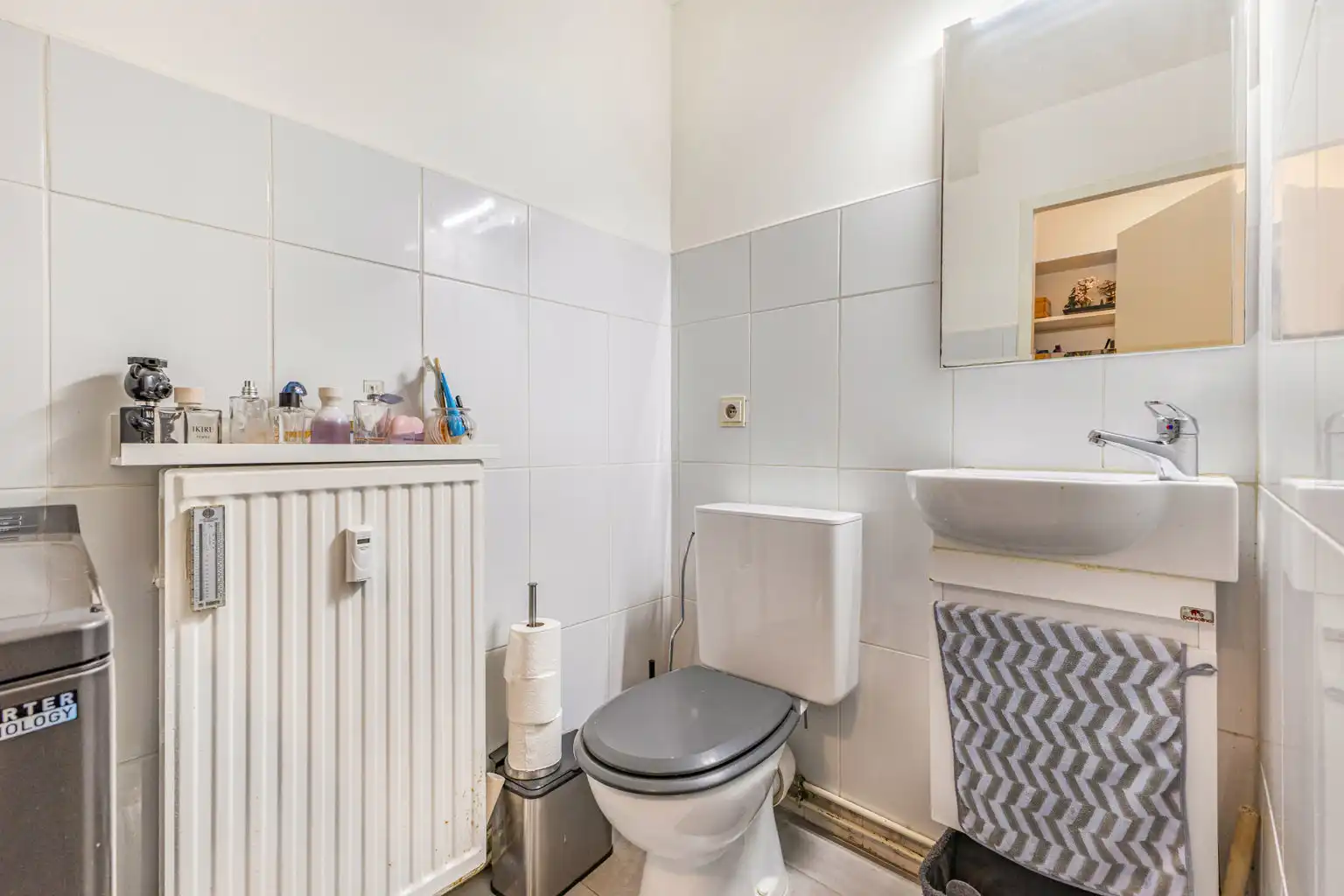 Studio op glvls met balkon en kelder foto 12
