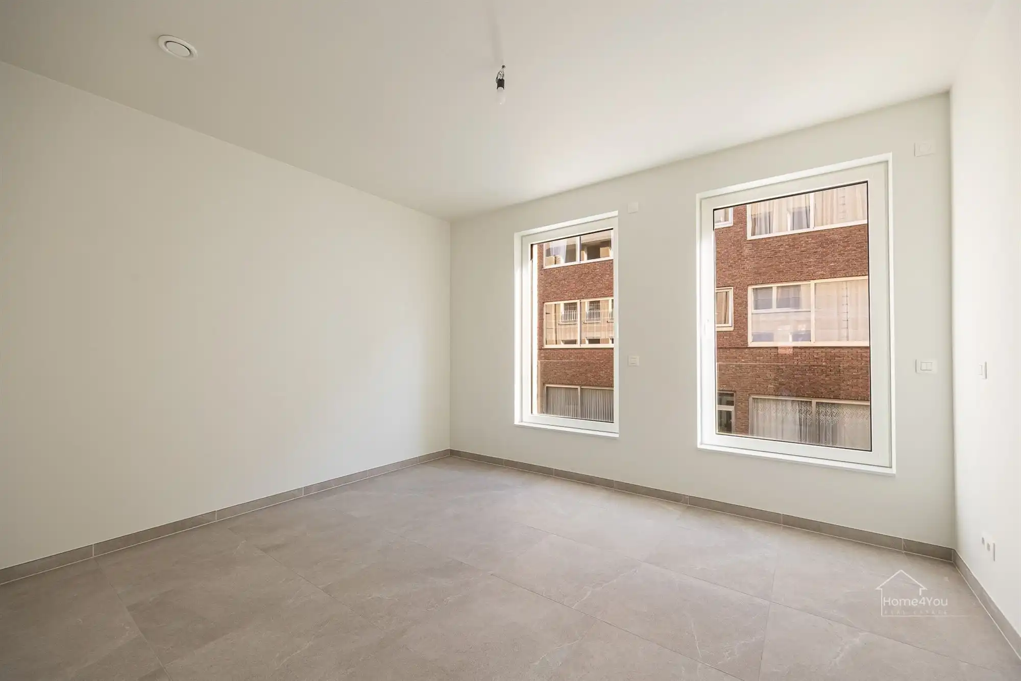 Prachtig BEN-label Appartement met autostaanplaats en terras foto 9