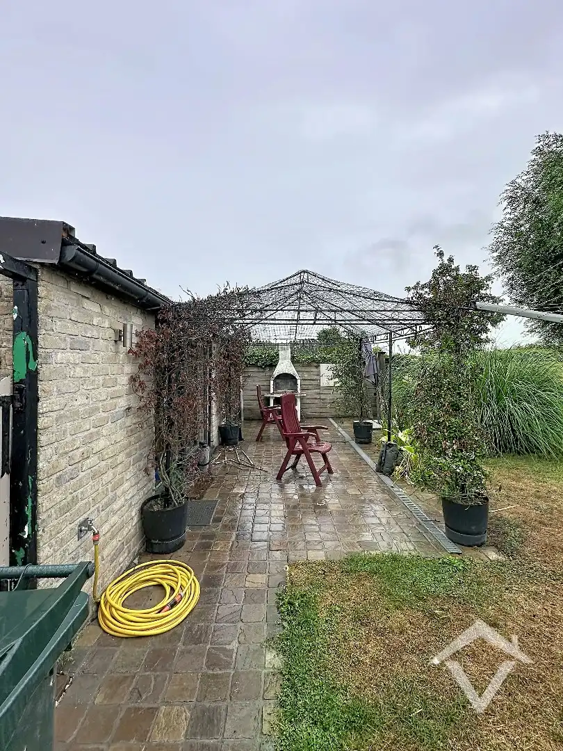 Rustig gelegen woning met 3 slaapkamers foto 27