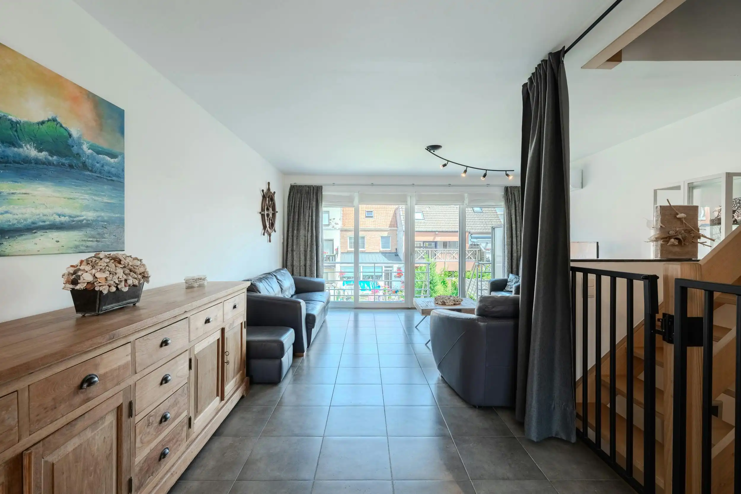 Bel-étage woning met 4 slaapkamers, garage en tuin!  foto 10