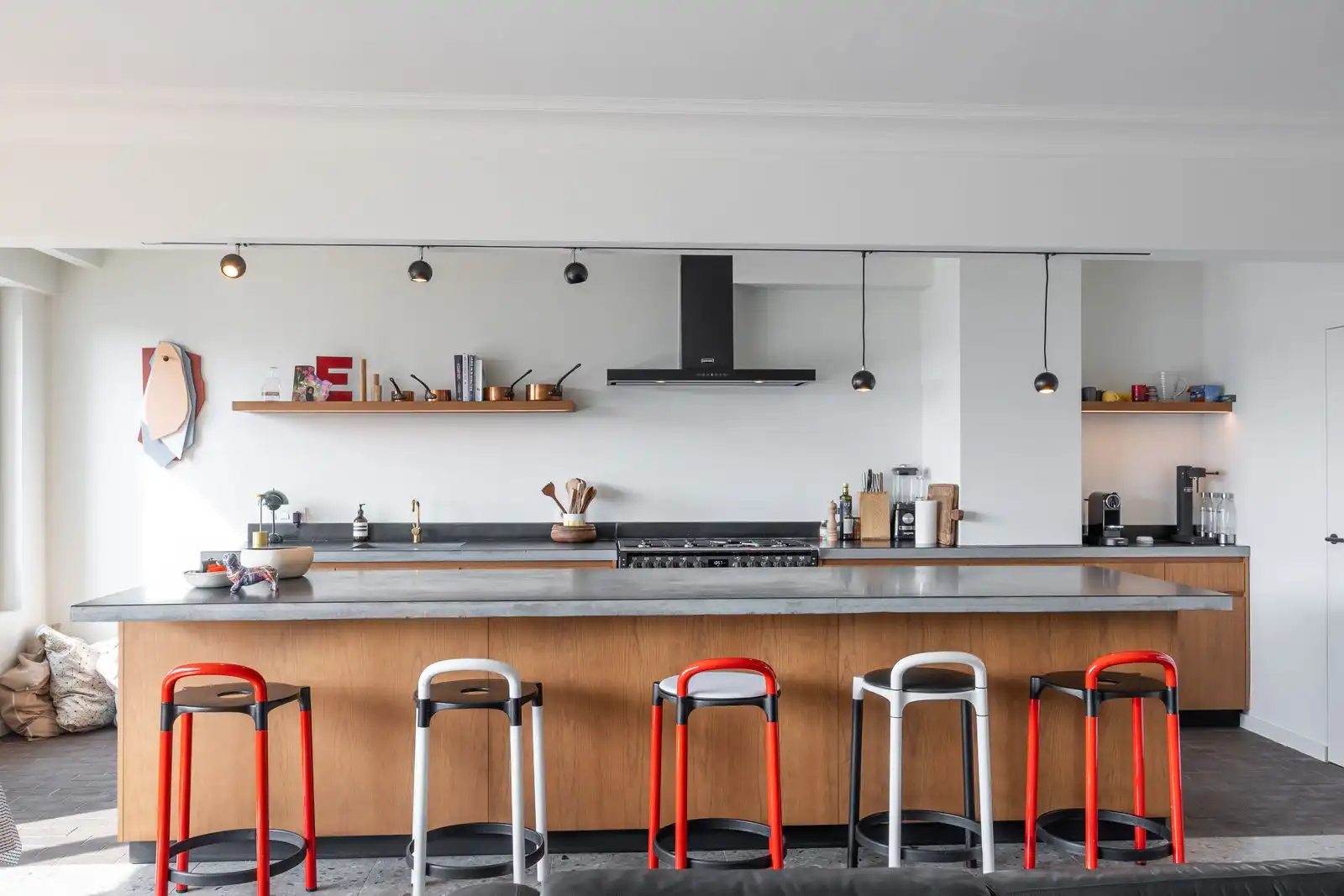 Exclusief appartement met lateraal zeezicht, veel lichtinval en twee grote slaapkamers. foto 6