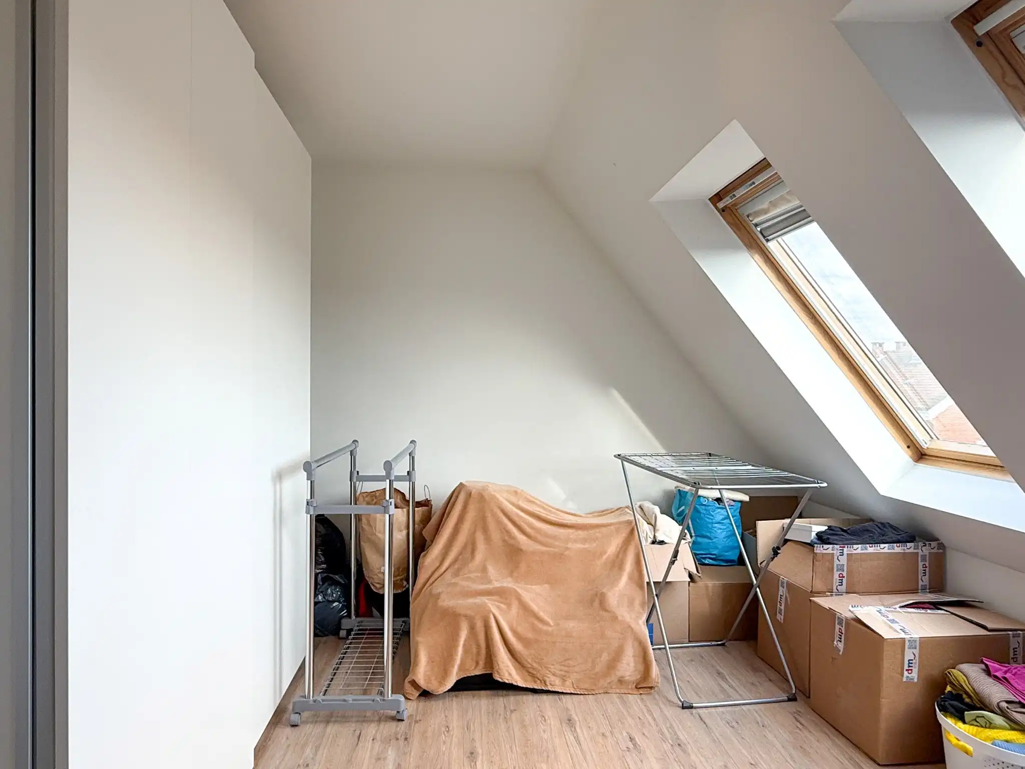 Modern triplex appartement in centrum van Beveren foto 8