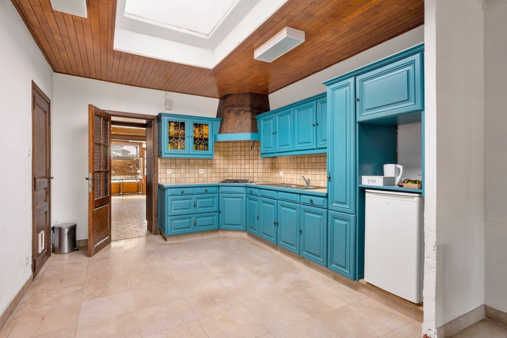 Ruime woning met 4 slaapkamers op 560 m² te Wervik foto 4