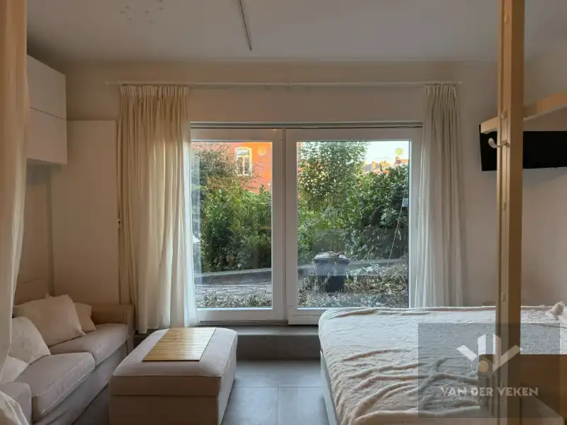 INSTAPKLARE GEMEUBELDE STUDIO MET TERRAS! foto 2