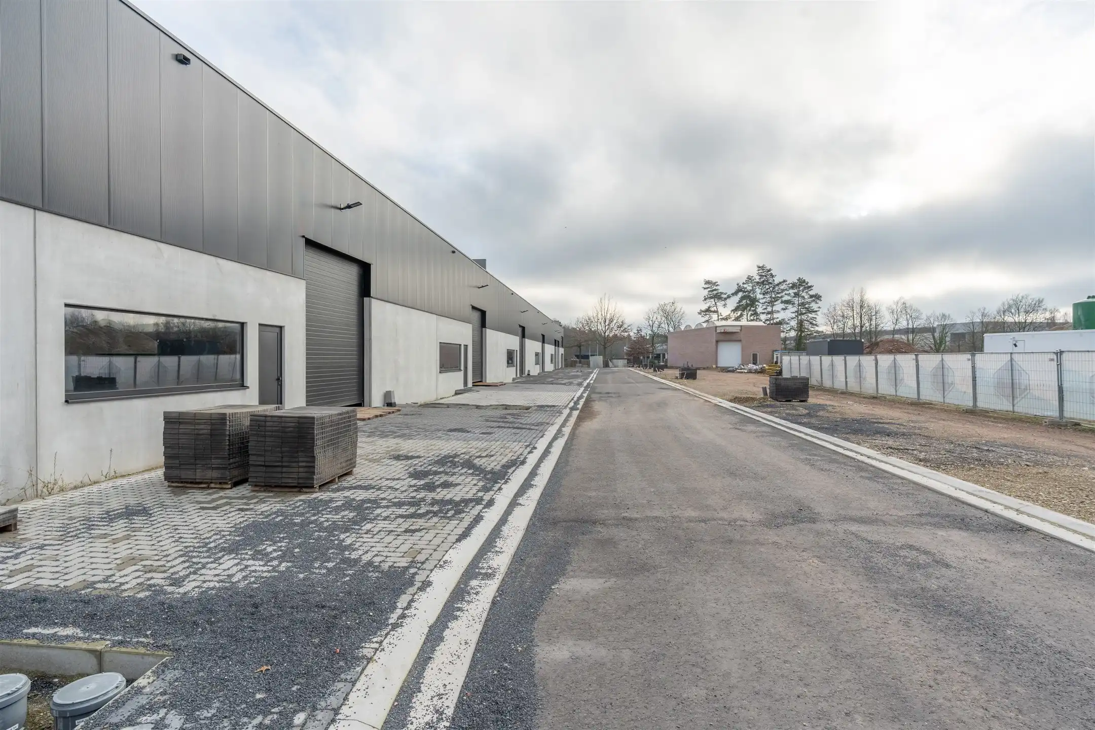 Nieuwbouw KMO-Unit (370 m²) op ideale locatie in Beerse foto 13