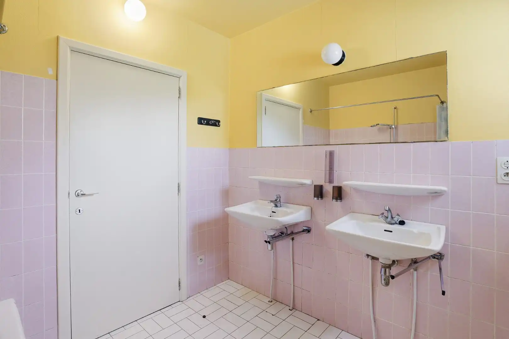 Vrijstaande bungalow met 3 slaapkamers, ruime garage en zonnige tuin foto 18