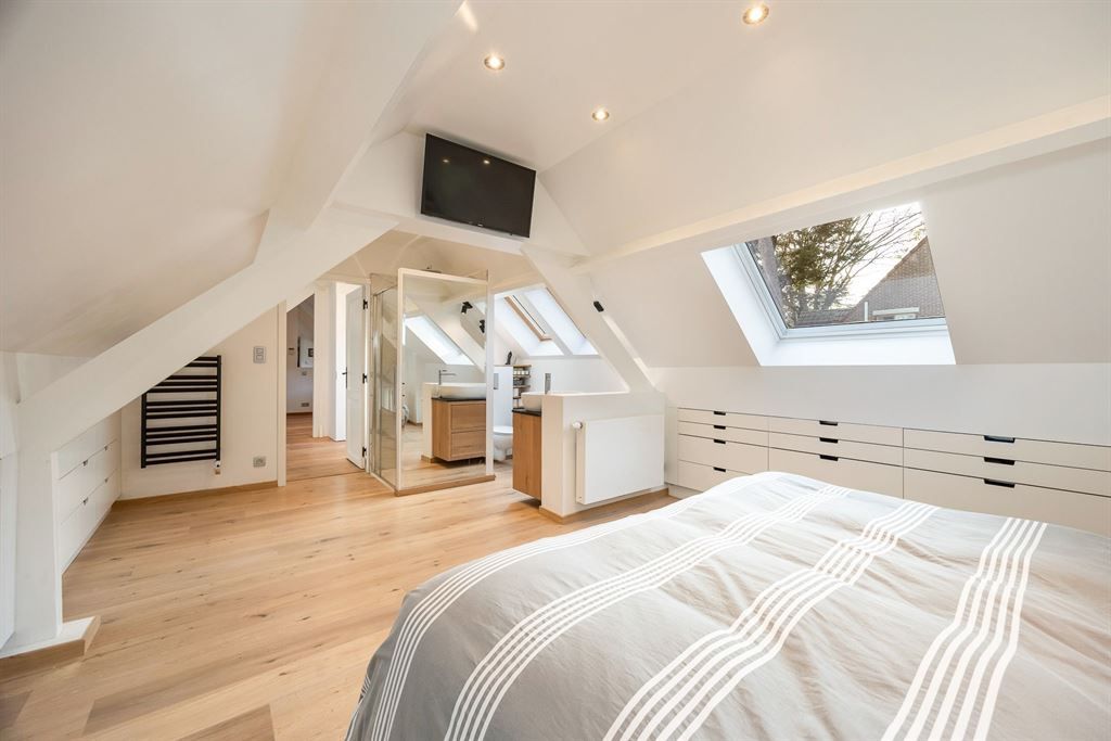 Instapklare parel op een groot perceel in hartje Koningshof foto 16