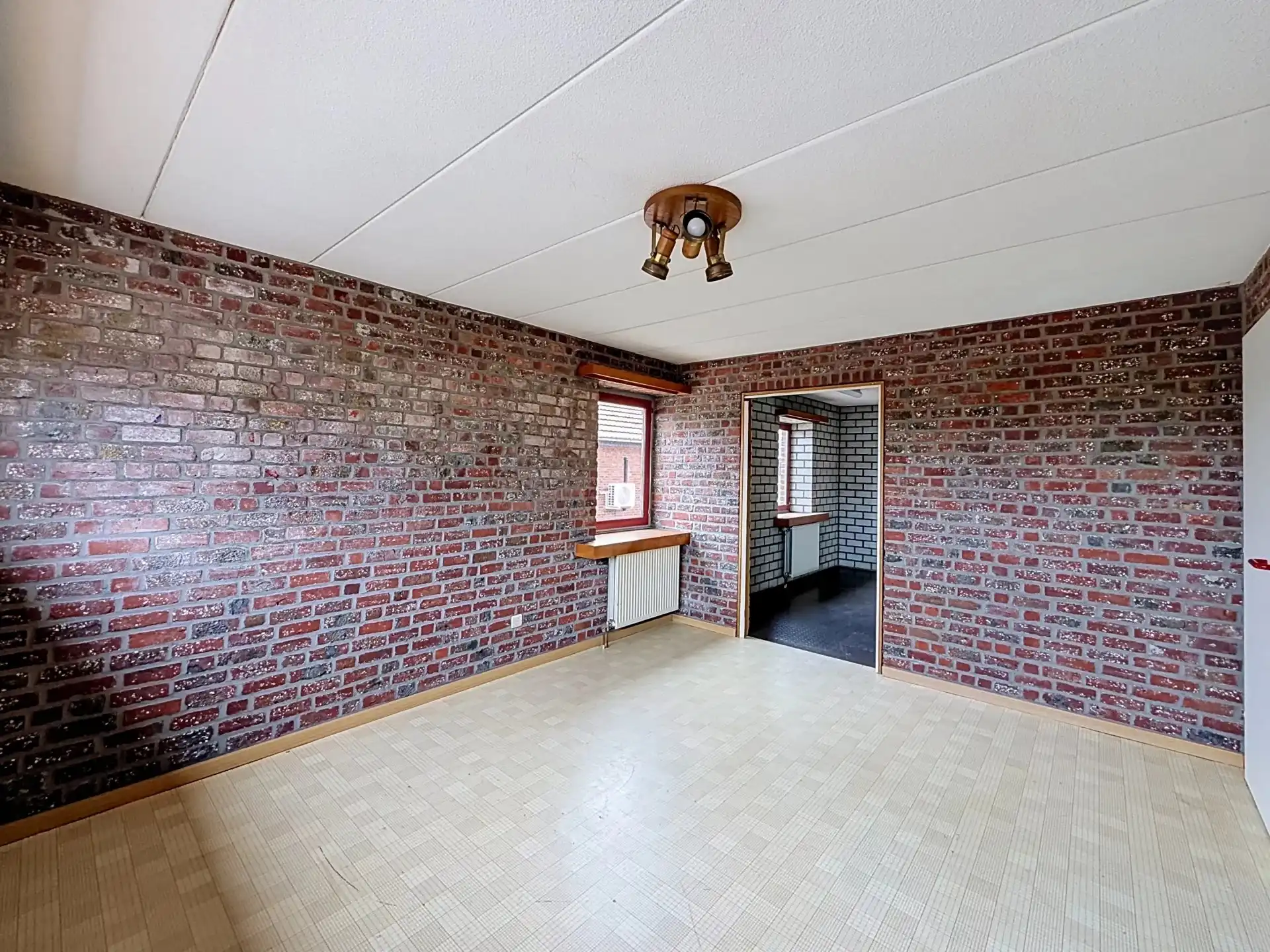 Verrassend ruime woning met 4 slaapkamers en mogelijke praktijkruimte foto 21