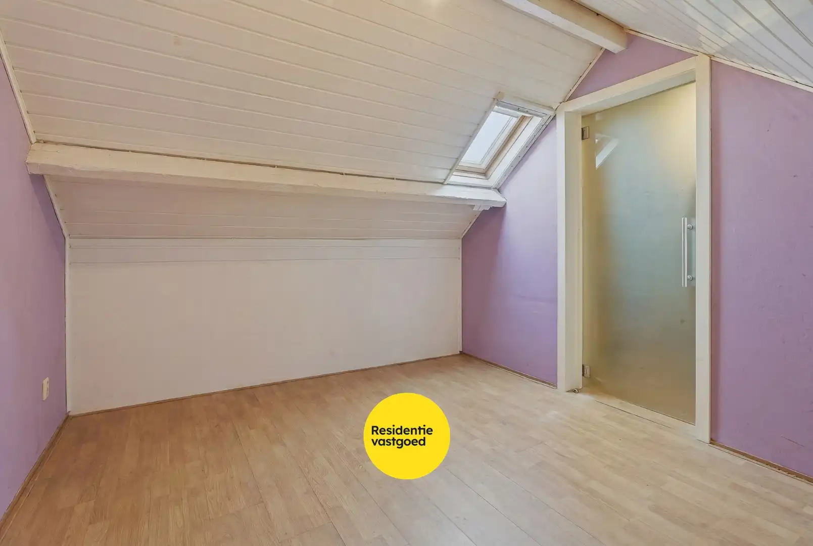 Instapklare woning in hartje Diksmuide, met zicht op het stadspark! foto 13
