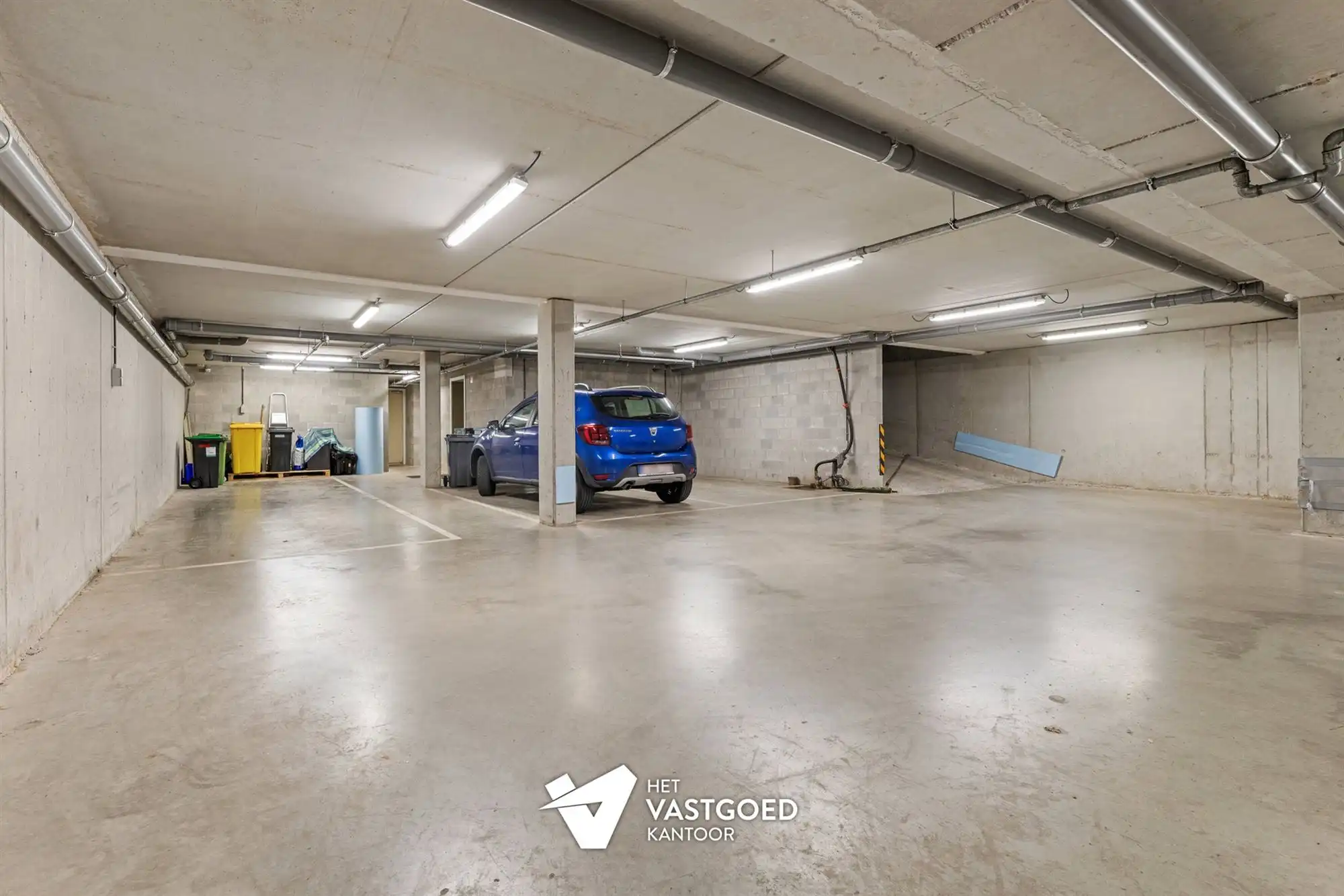 PRACHTIGE, RUIME PENTHOUSE MET 3 KAMERS IN CENTRUM foto 12