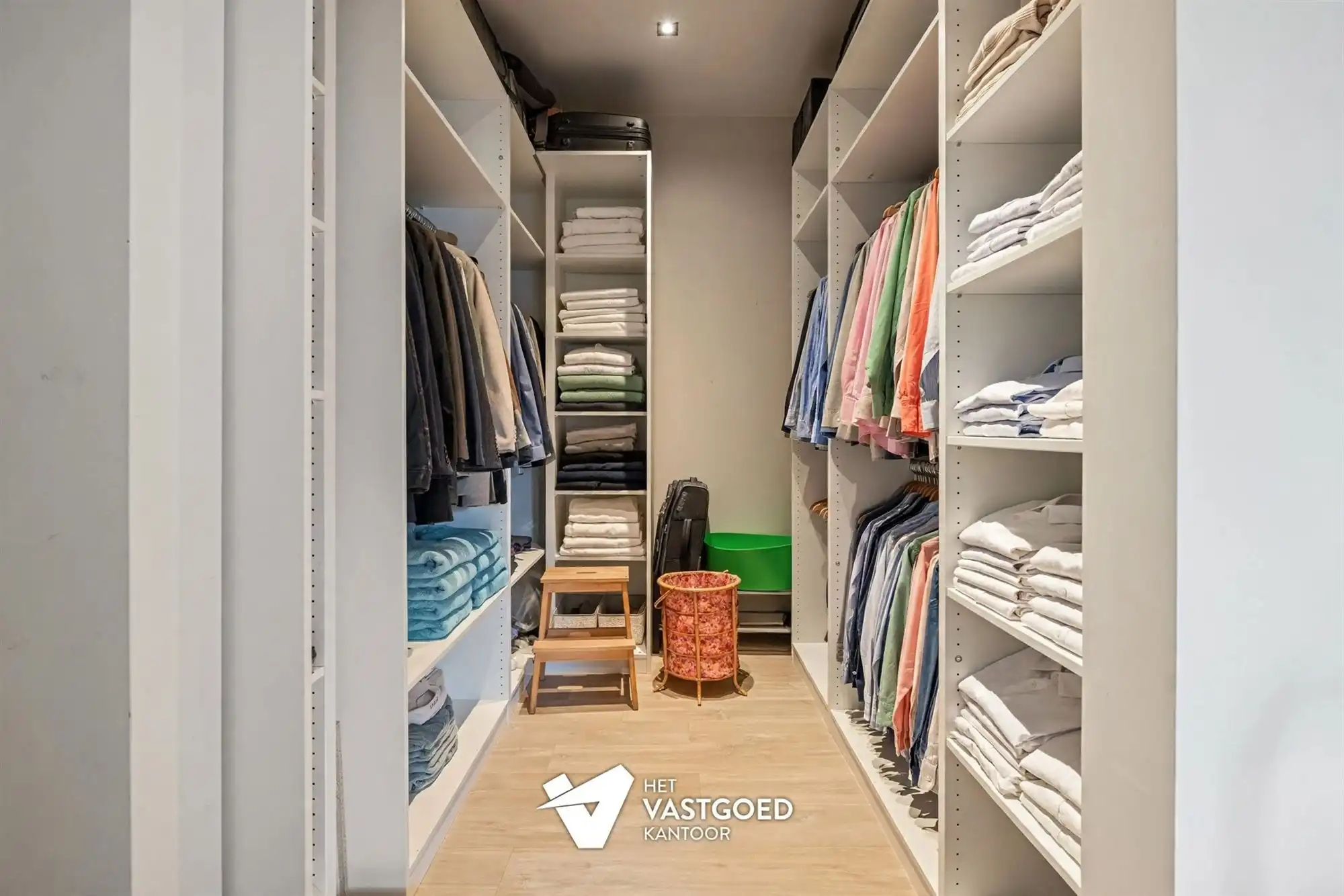 PRACHTIGE, RUIME PENTHOUSE MET 3 KAMERS IN CENTRUM foto 12