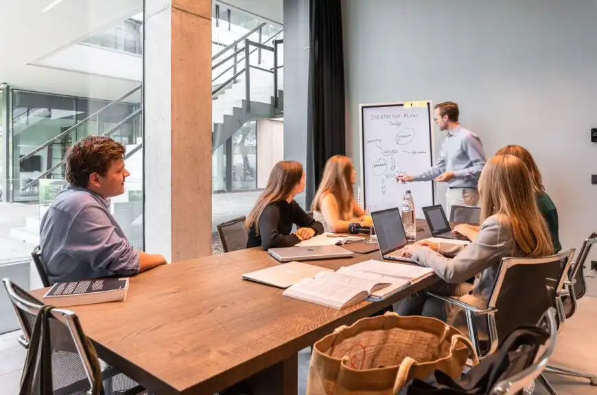 Kapellestraat 130, 8020 Oostkamp foto {{pictureIndex}}