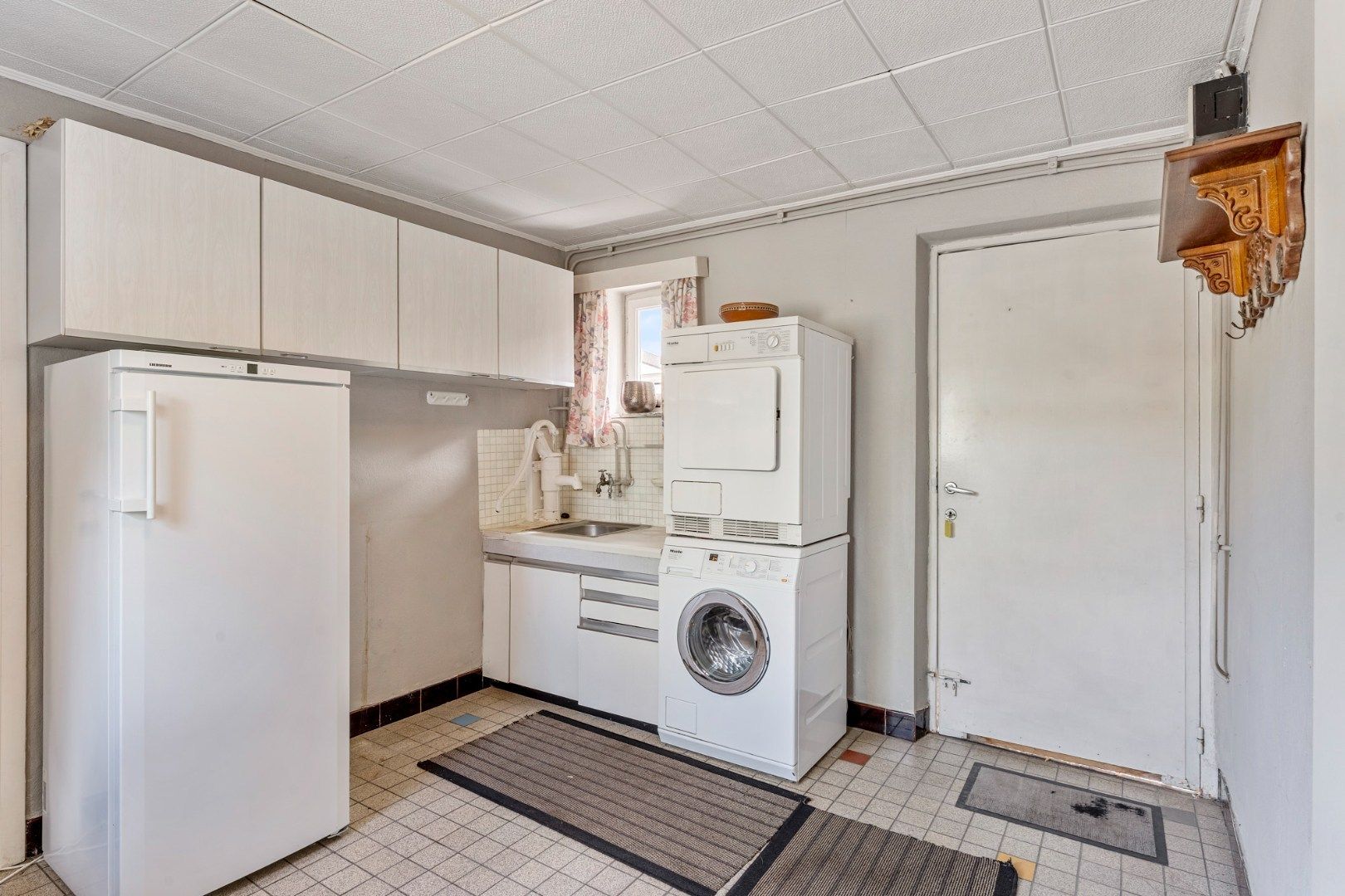 Halfvrijstaande gezinswoning op een ruim perceel van 13a80ca op wandelafstand van het centrum van Opoeteren! foto 18