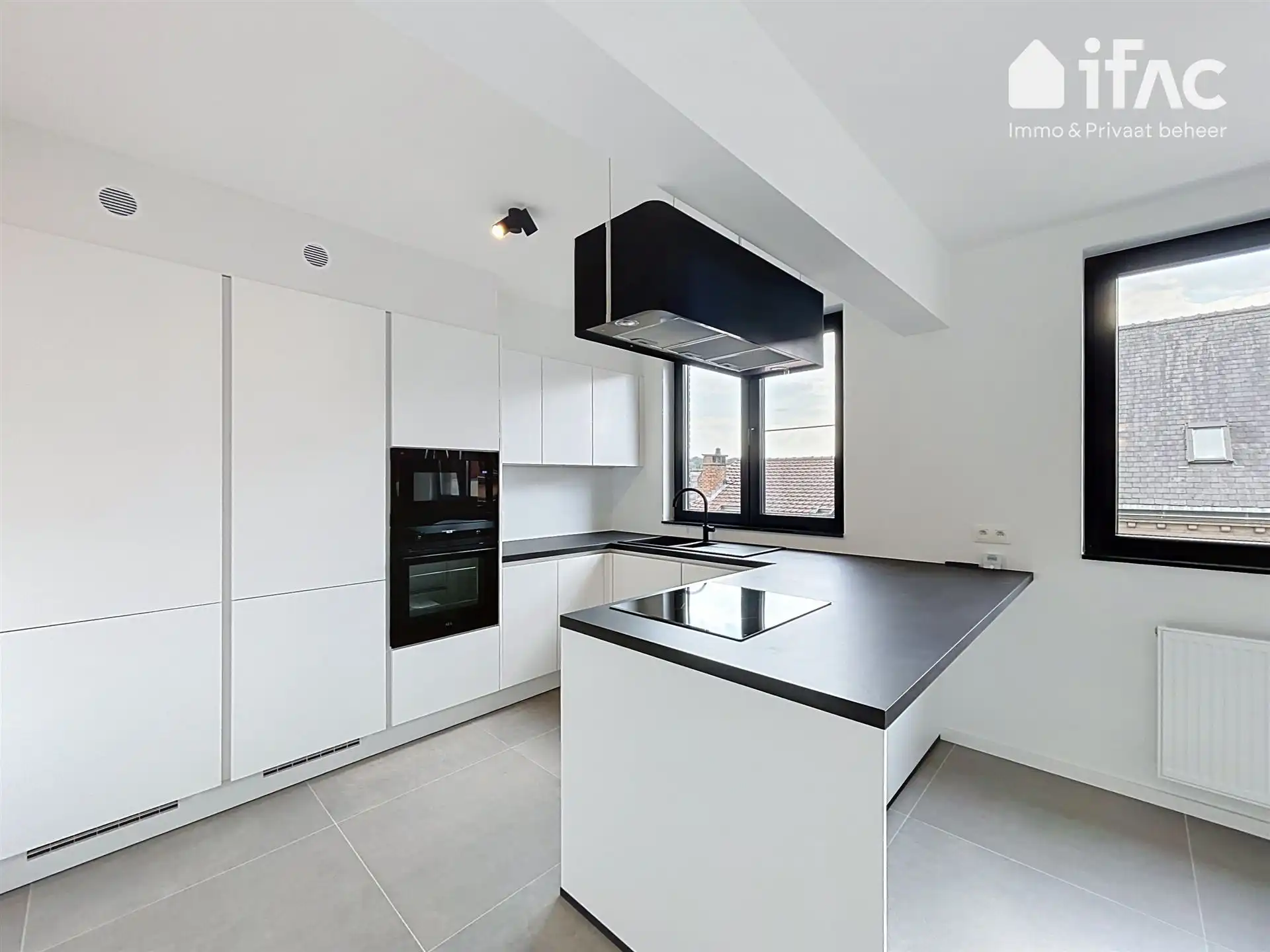 Modern appartement met terras en 2 slaapkamers foto 3