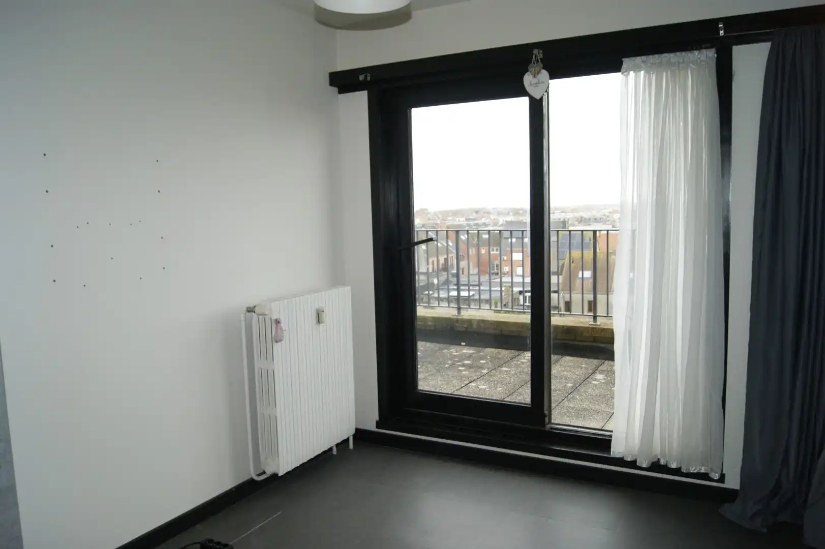 Ruim appartement met 2 slaapkamers en uitzonderlijk groot terras foto 5