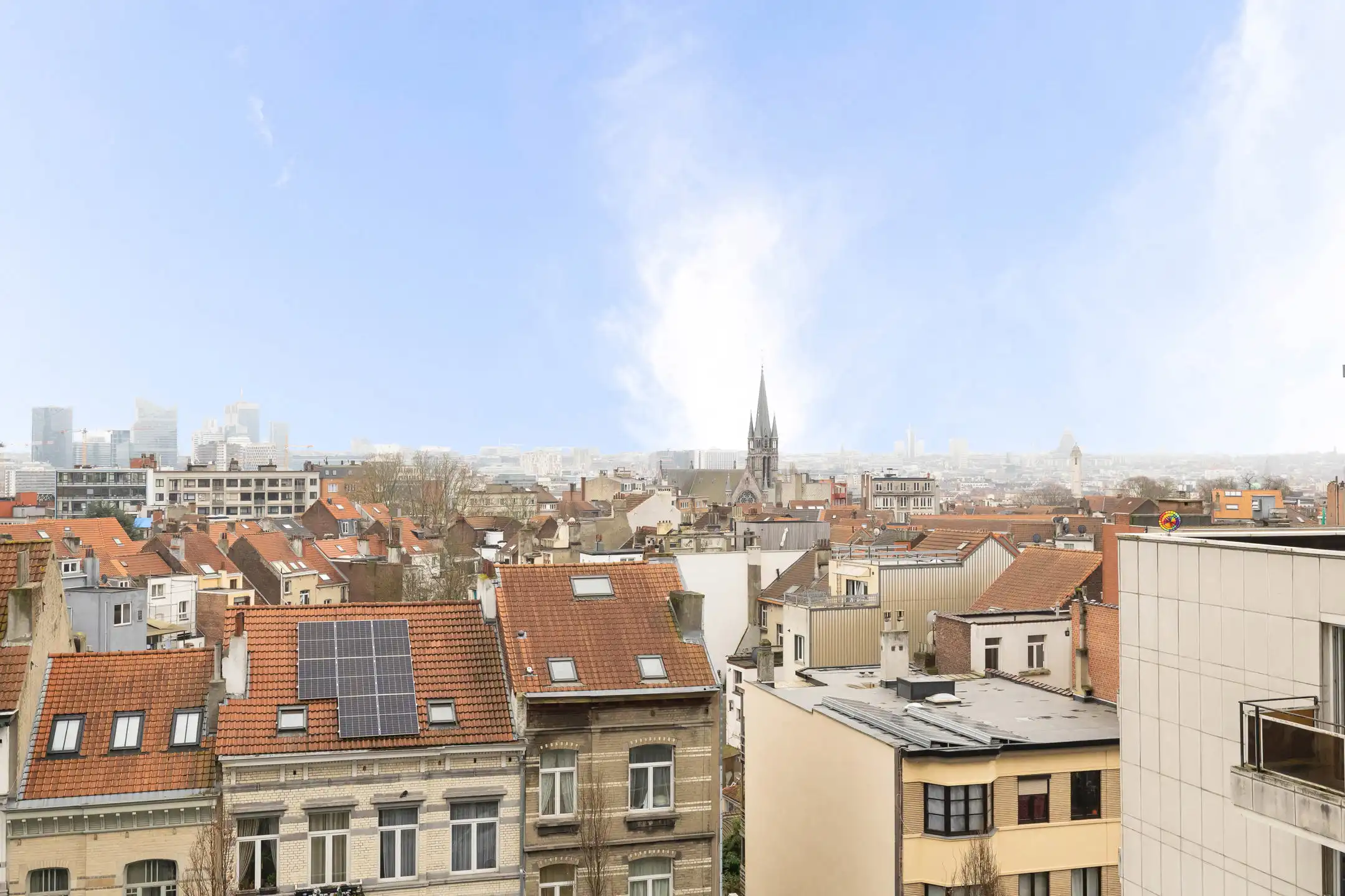 1-slaapkamer in goede staat vlak bij het centrum foto 12