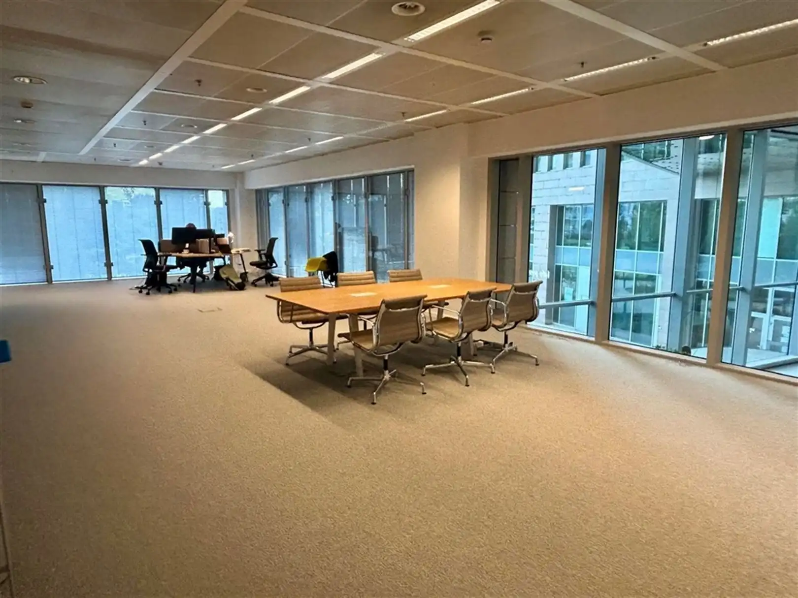 Kantoren aan het op- en afrittencomplex Gent-Zuid vanaf 437m² tot 2.136 m² foto 8