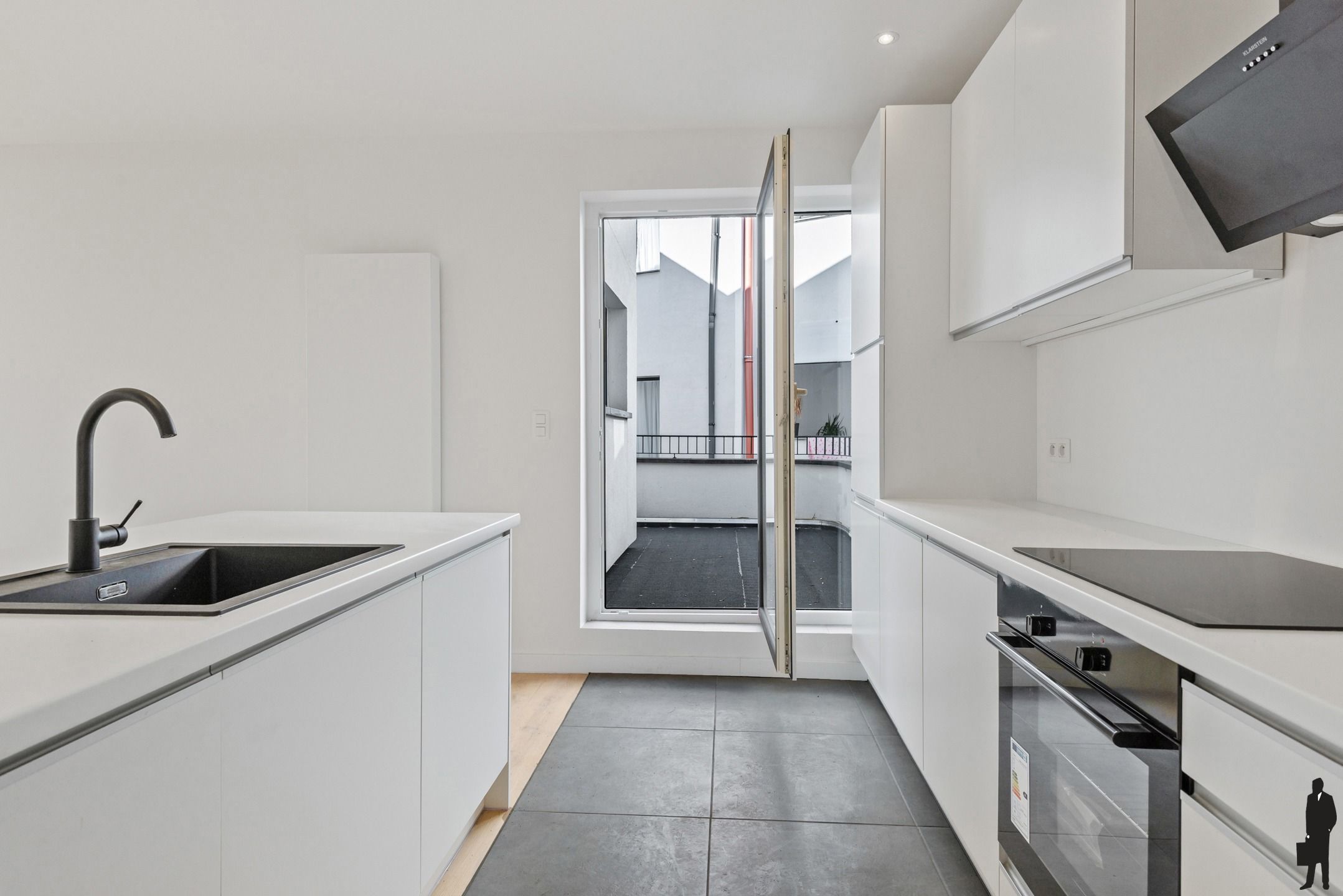 Volledig gerenoveerde opbrengsteigendom foto 4