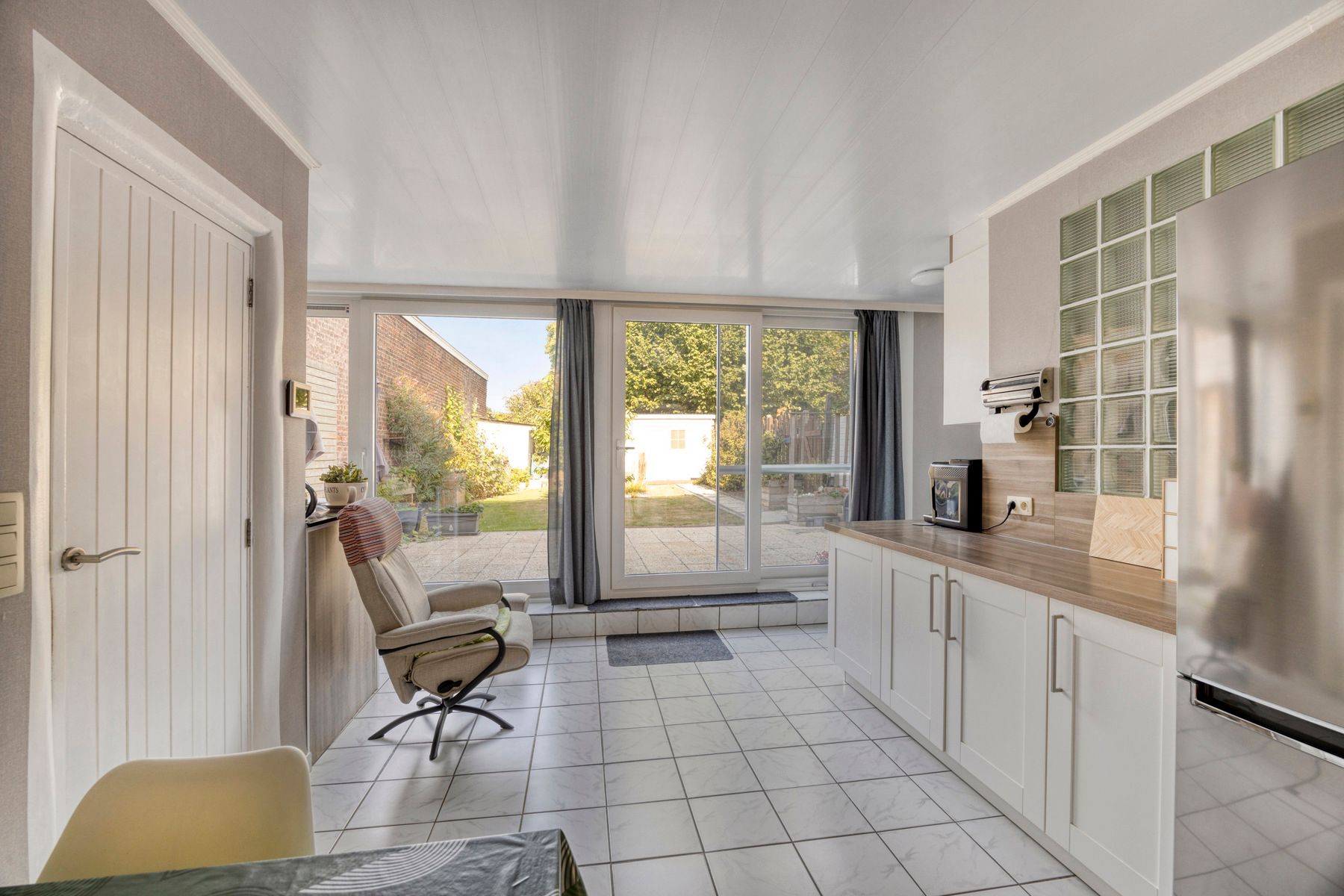 Gerenoveerd gelijkvloers appartement met tuin te Halle foto 6