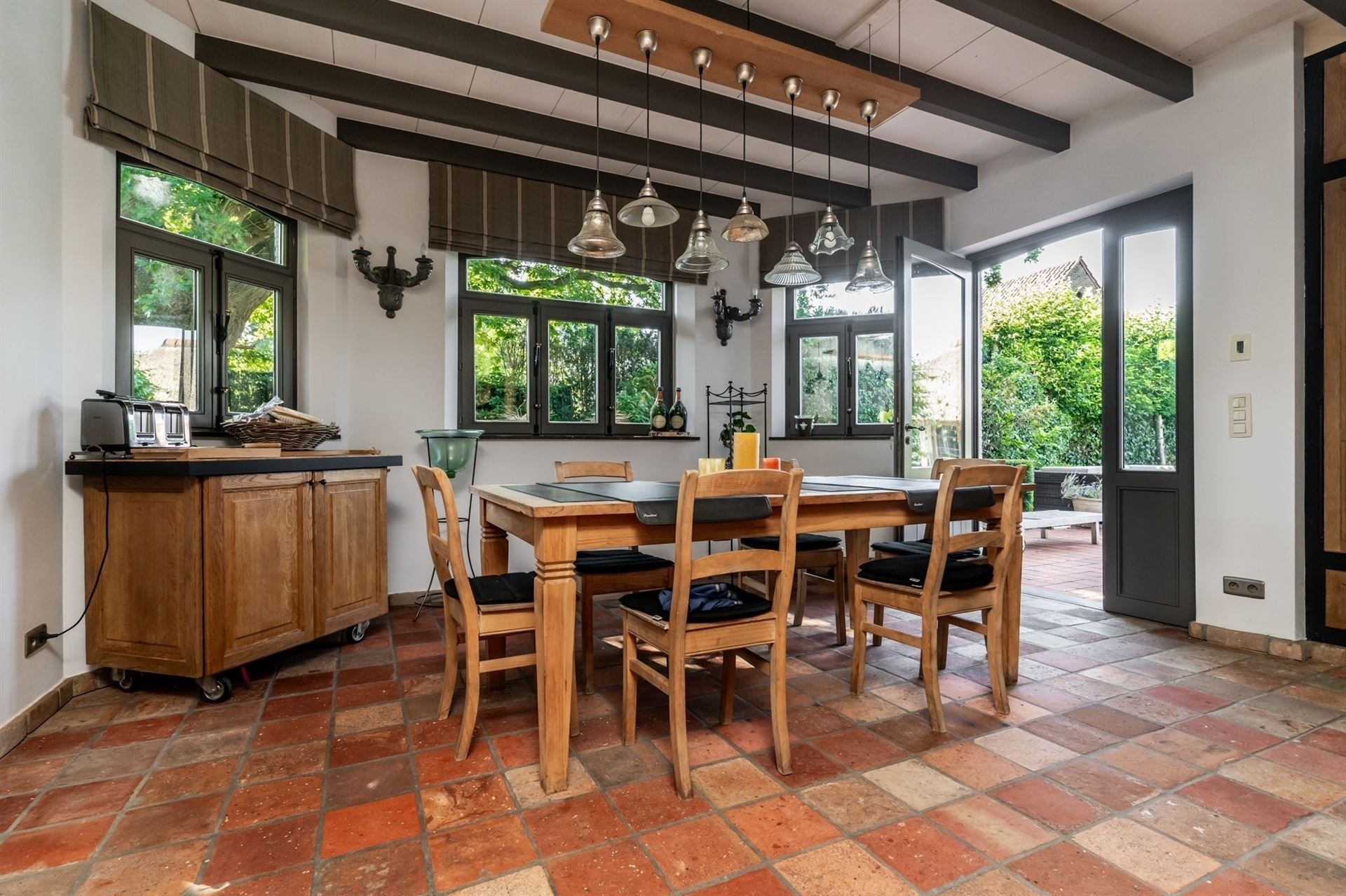 Authentieke hoeve met 4 slpks, poolhouse en zwembad foto 13