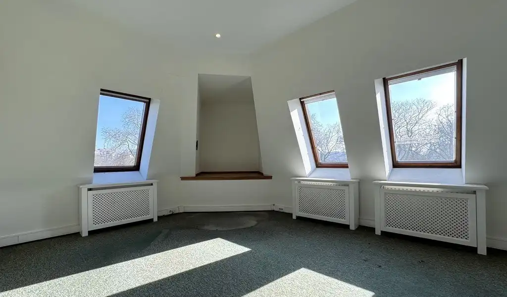 Kantoren te huur  in prachtig herenhuis te Antwerpen foto 15