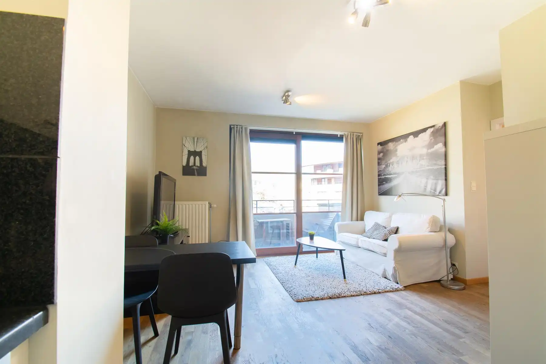 Prachtig appartement - 1 Kamers + TERRAS!! foto 4