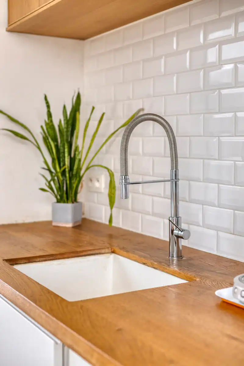 Instapklare halfopen woning met grote tuin op toplocatie in hartje Merchtem! foto 13